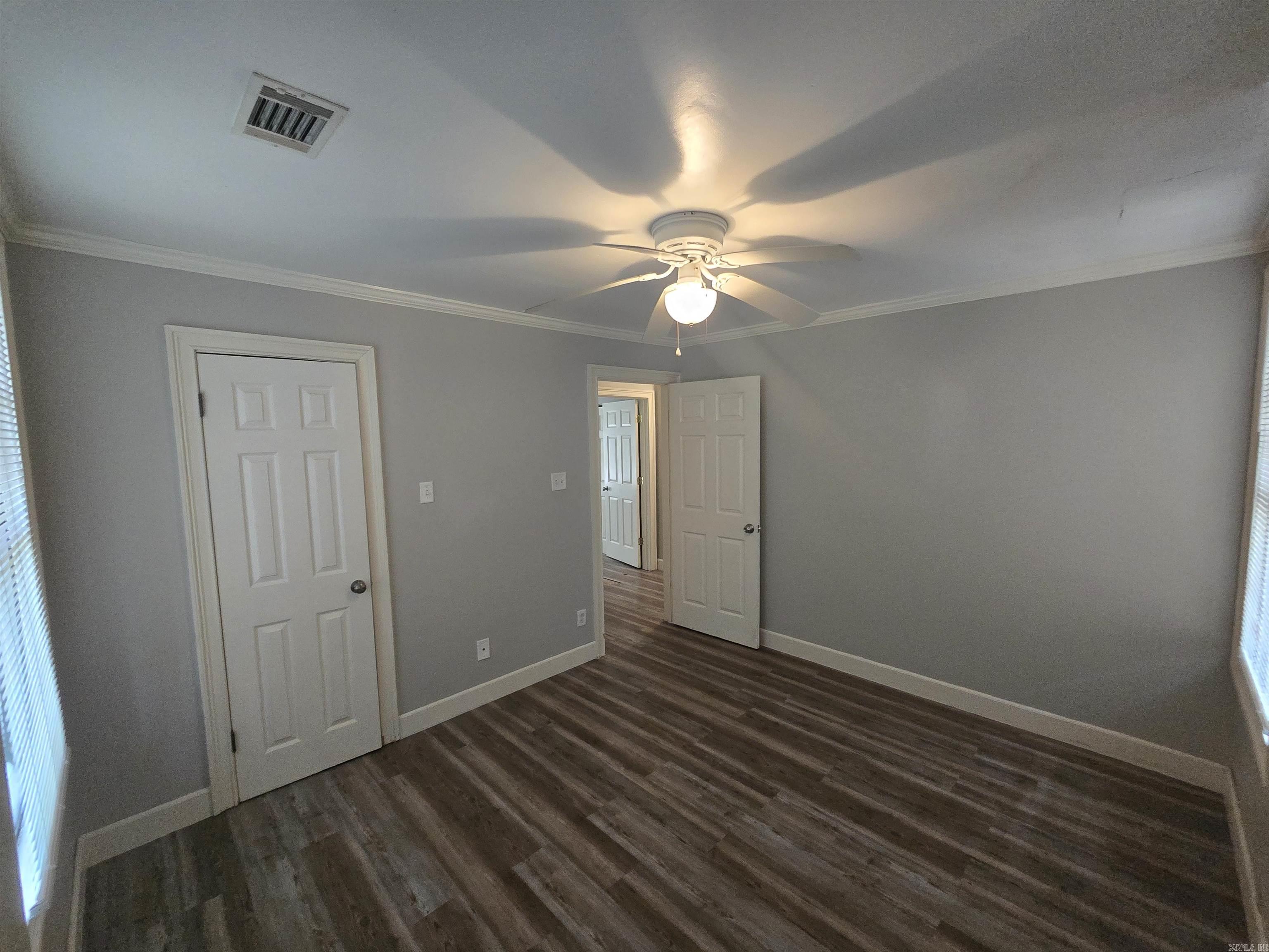 1605 S Pierce Street Property Photo 13