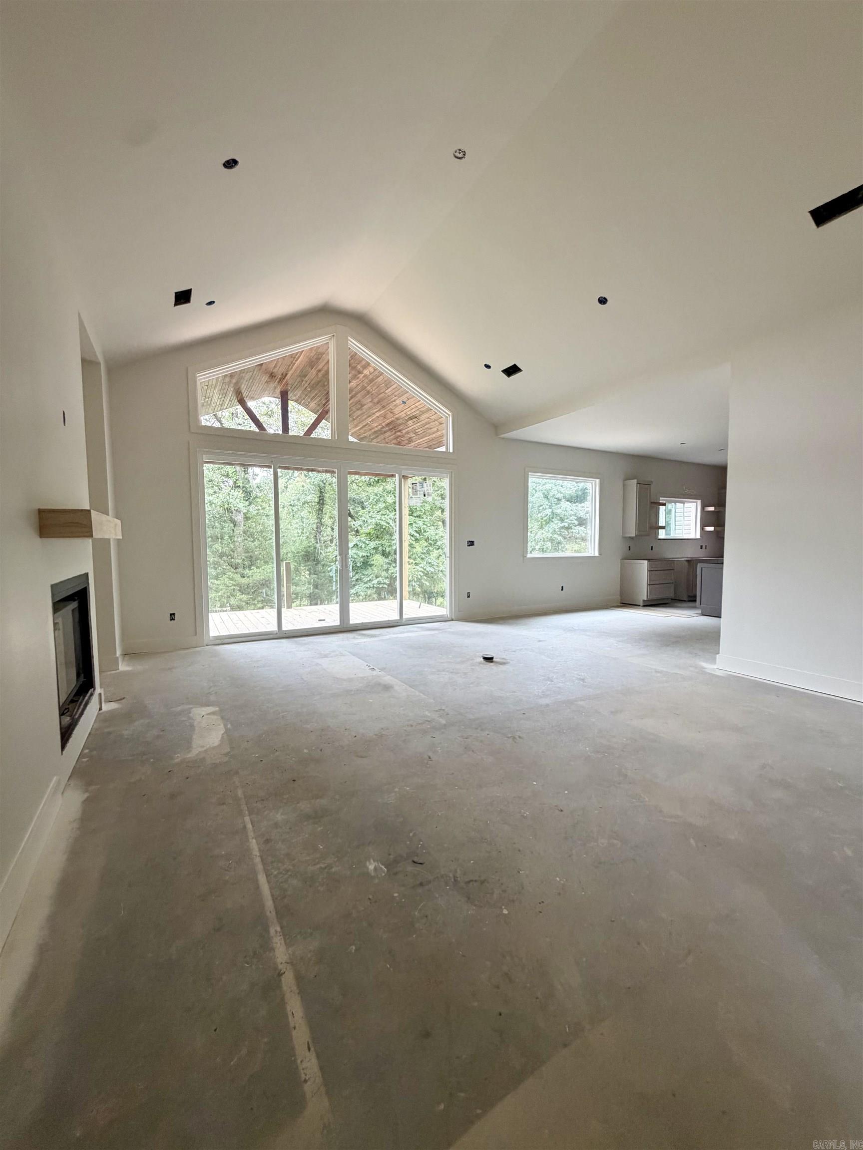 5844 Falcon Cove Property Photo 5