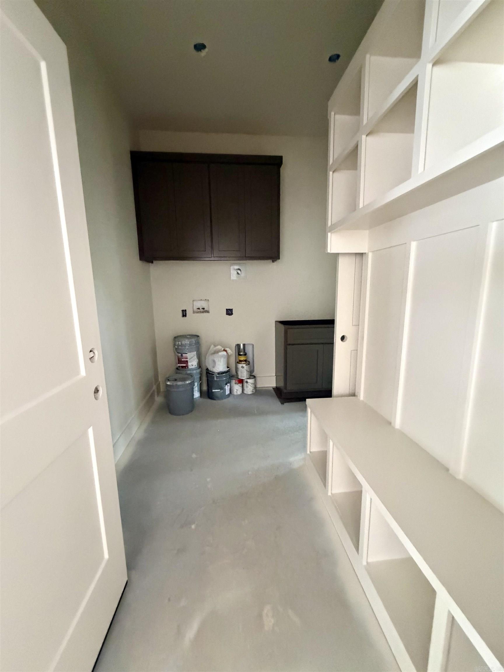 5844 Falcon Cove Property Photo 10