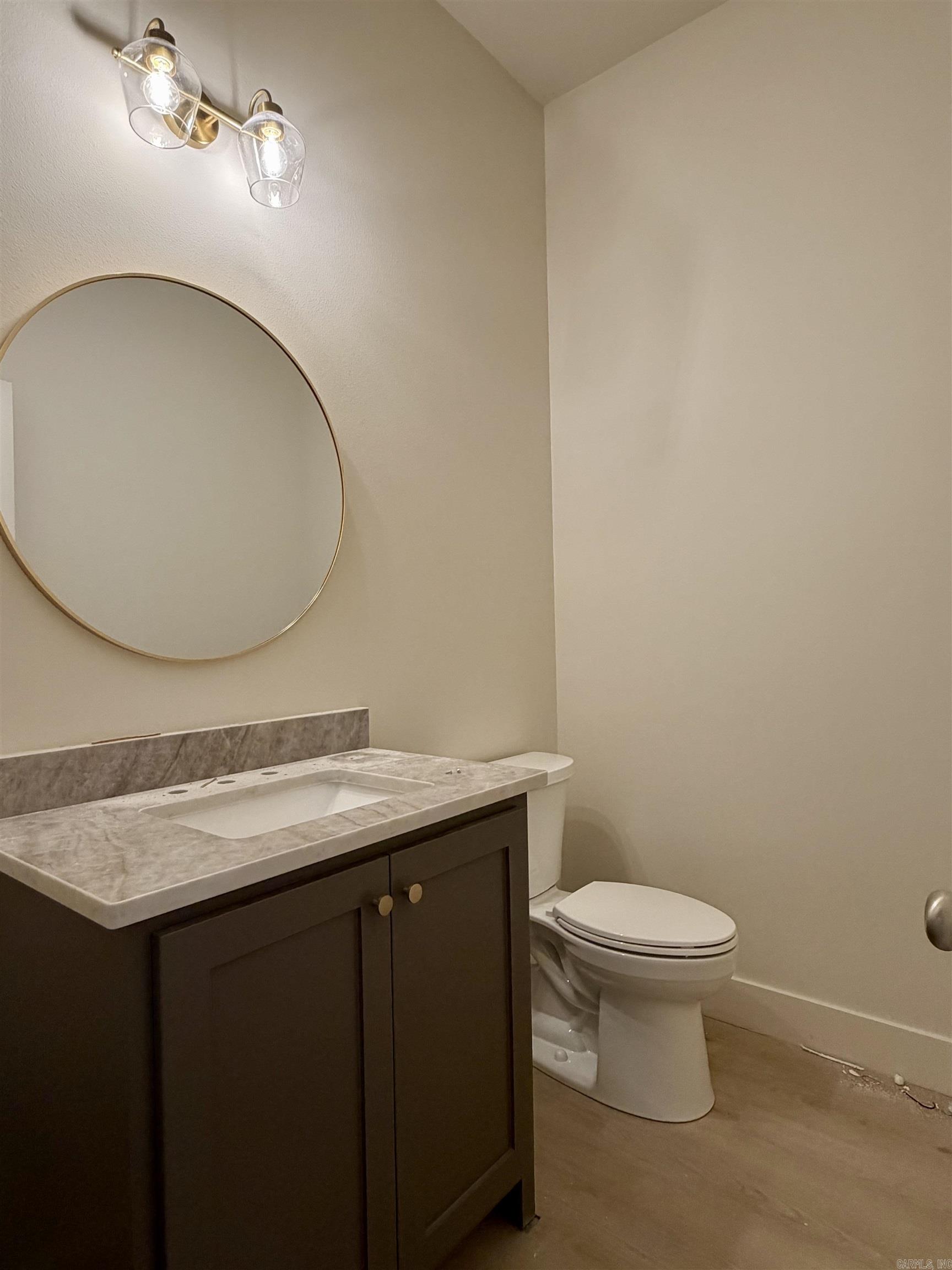5844 Falcon Cove Property Photo 10