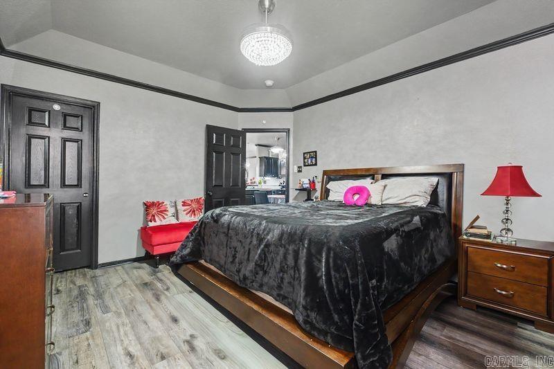 1306 Crossing Loop Property Photo 8