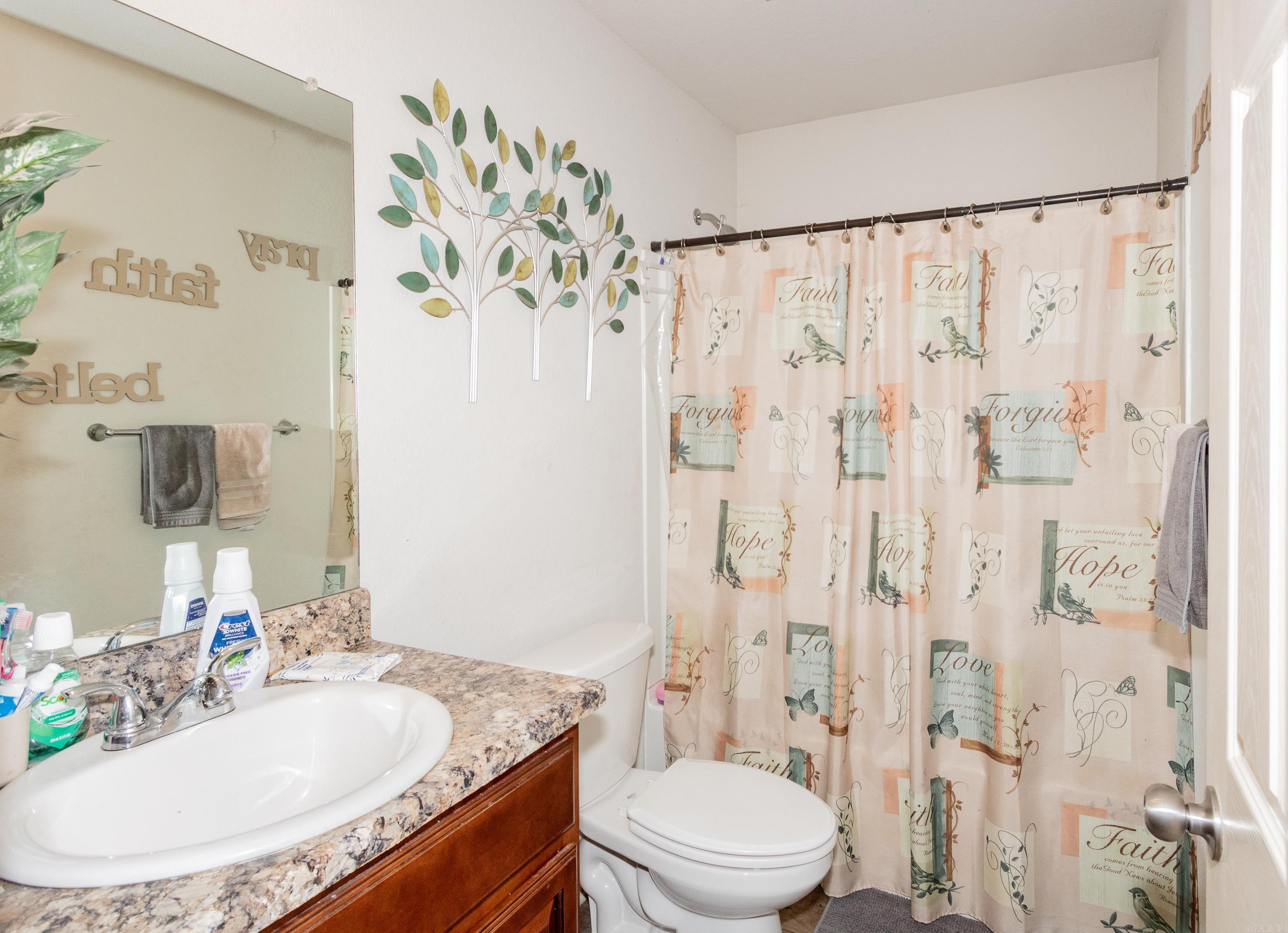 6081 Saddle Hill Drive Property Photo 23