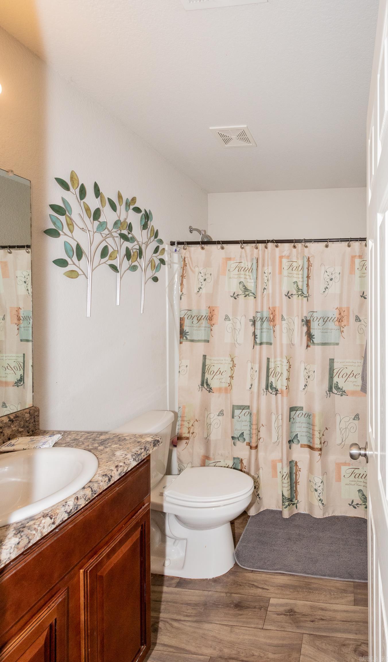 6081 Saddle Hill Drive Property Photo 24