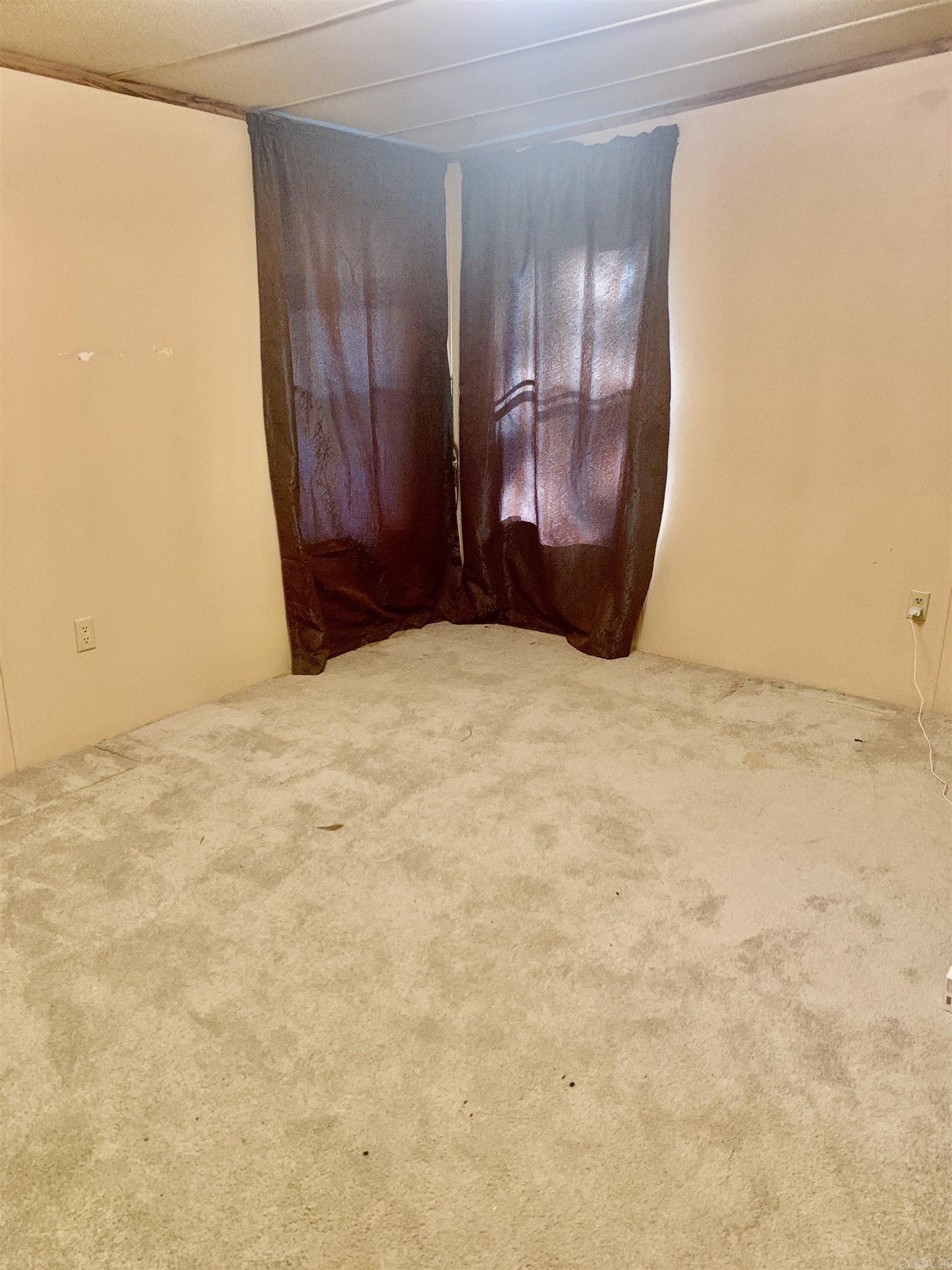 1912 Jennings Road Property Photo 18