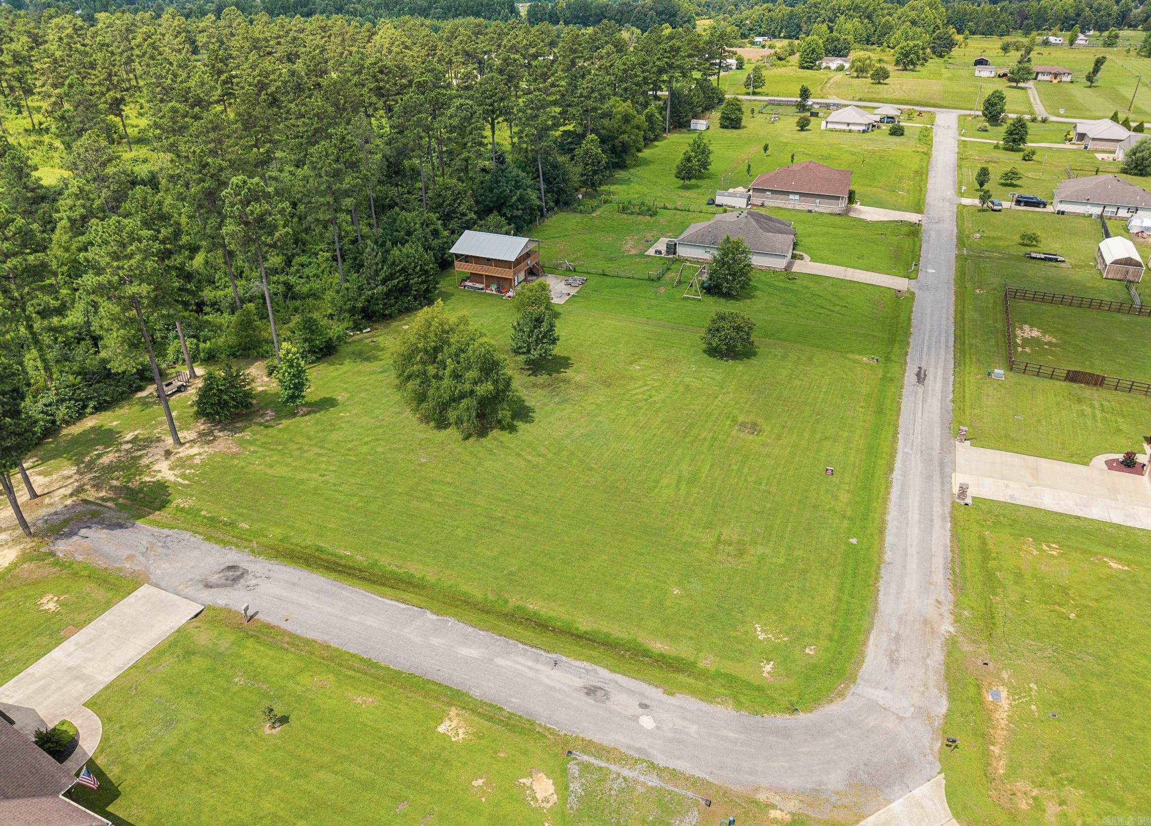 112 Crystal Valley Road Property Photo 3