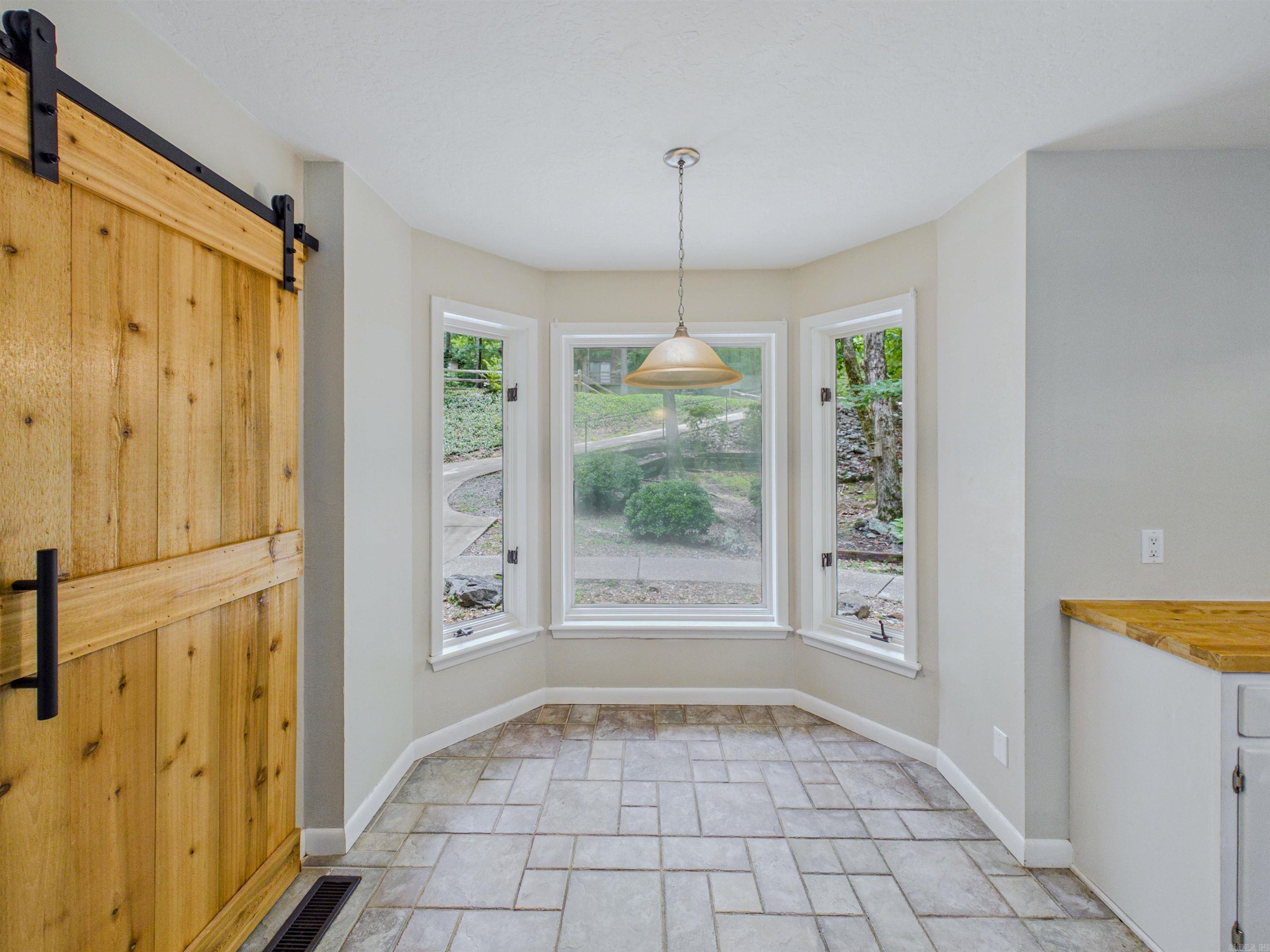 6 Castellon Drive Property Photo 16