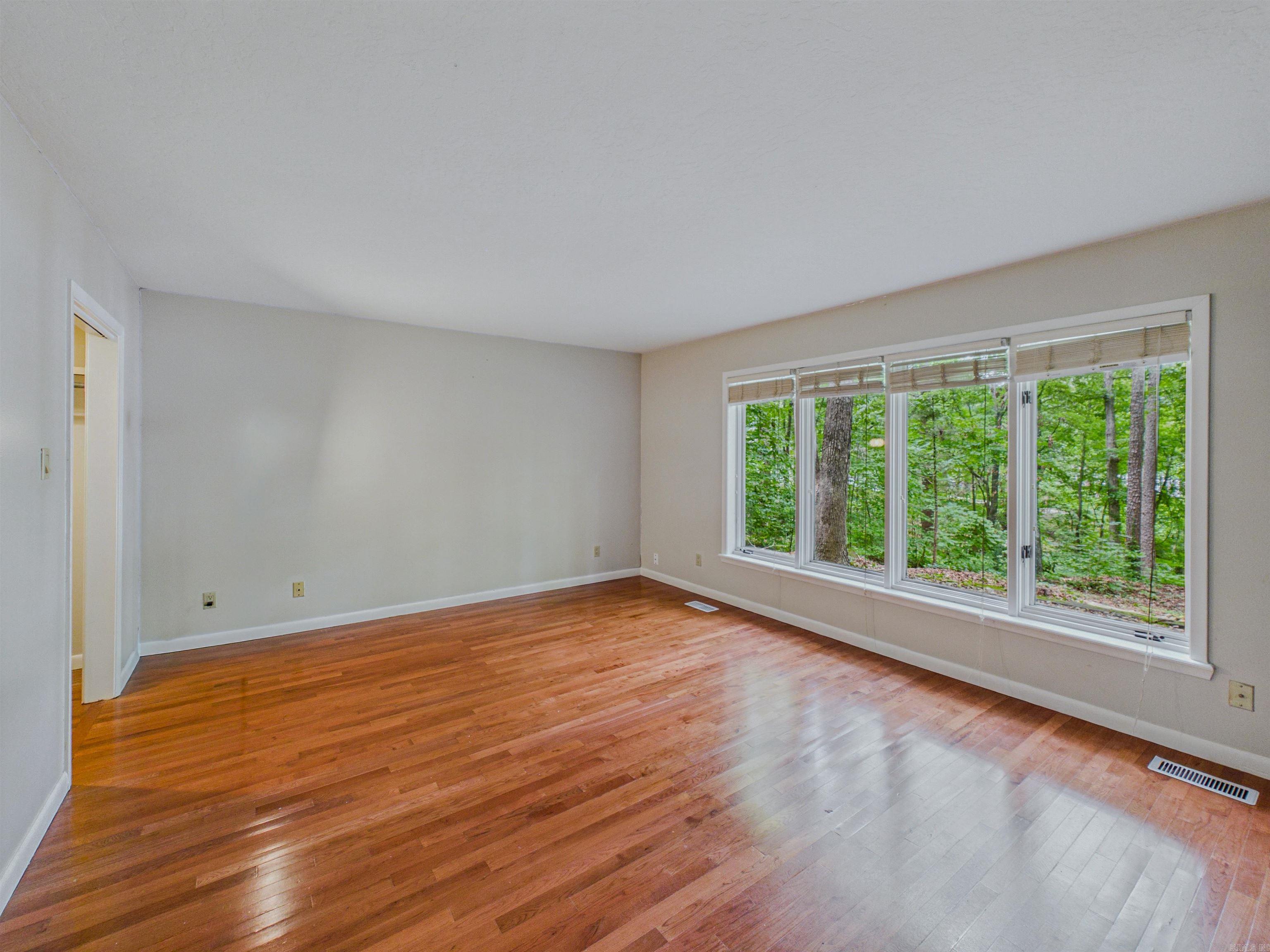 6 Castellon Drive Property Photo 20