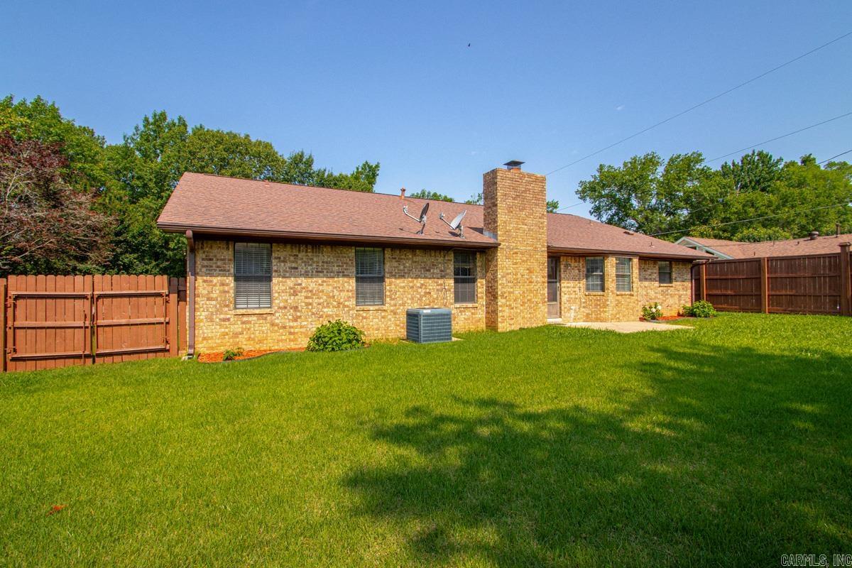 101 Crossbow Ct Property Photo 7