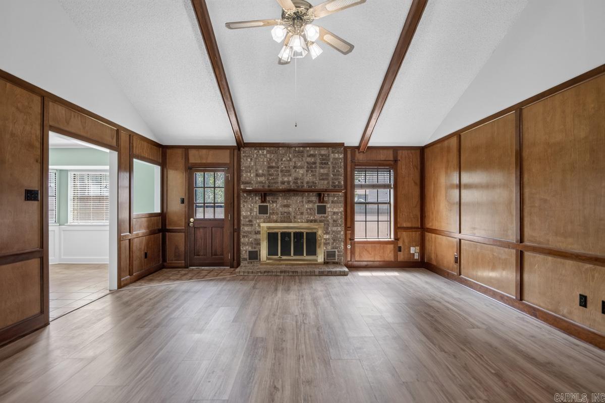 101 Crossbow Ct Property Photo 9