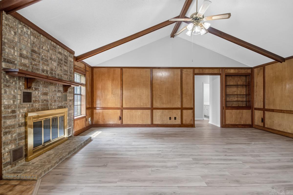 101 Crossbow Ct Property Photo 12