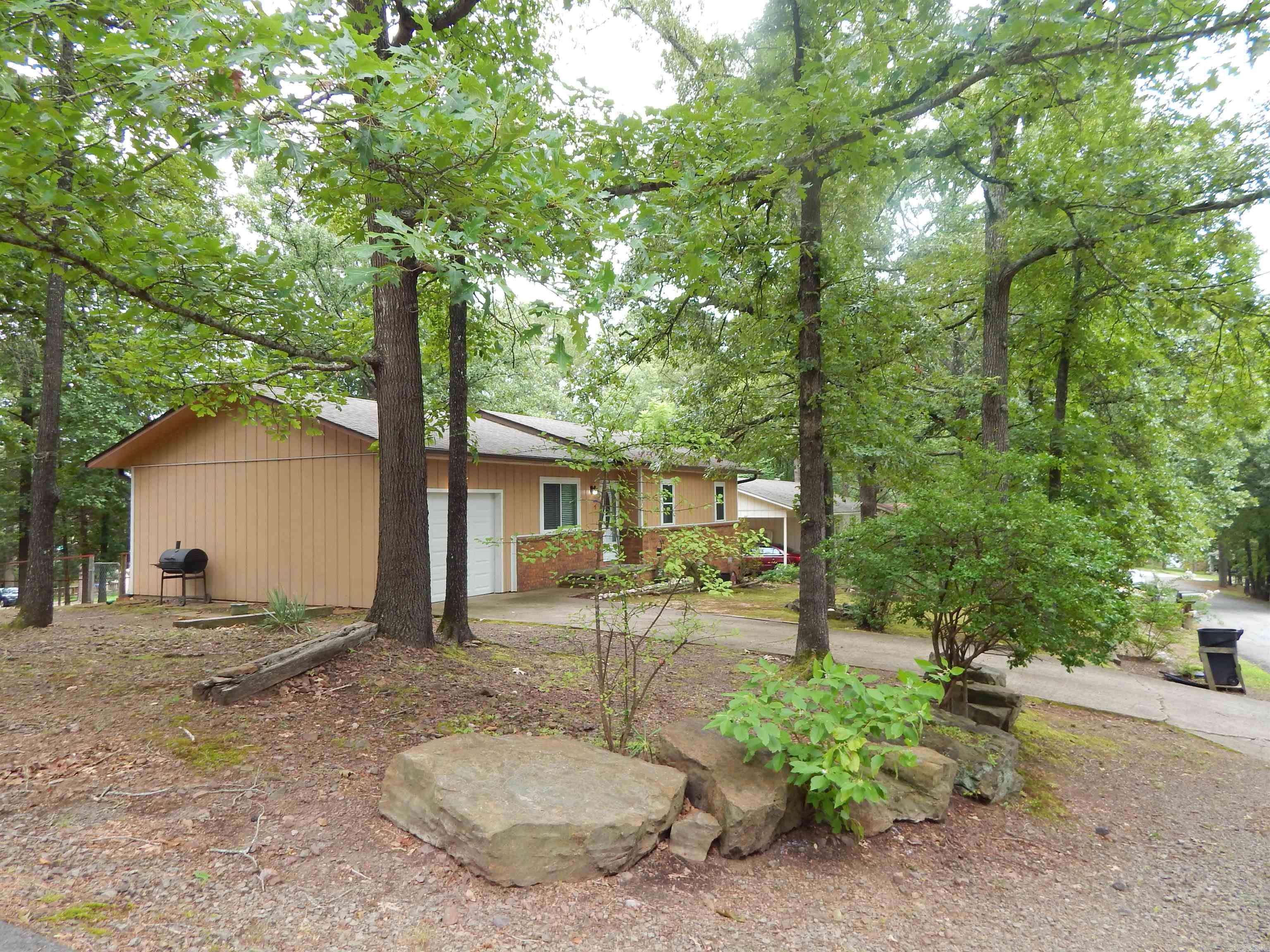 608 Optimistic Lane Property Photo 6
