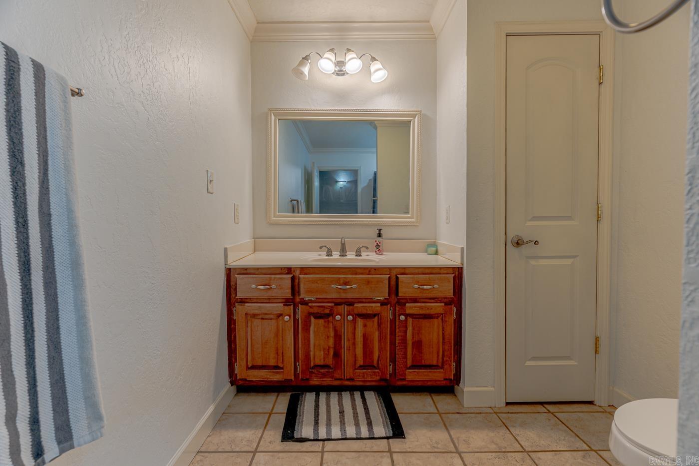 401 Penny Dr Property Photo 32