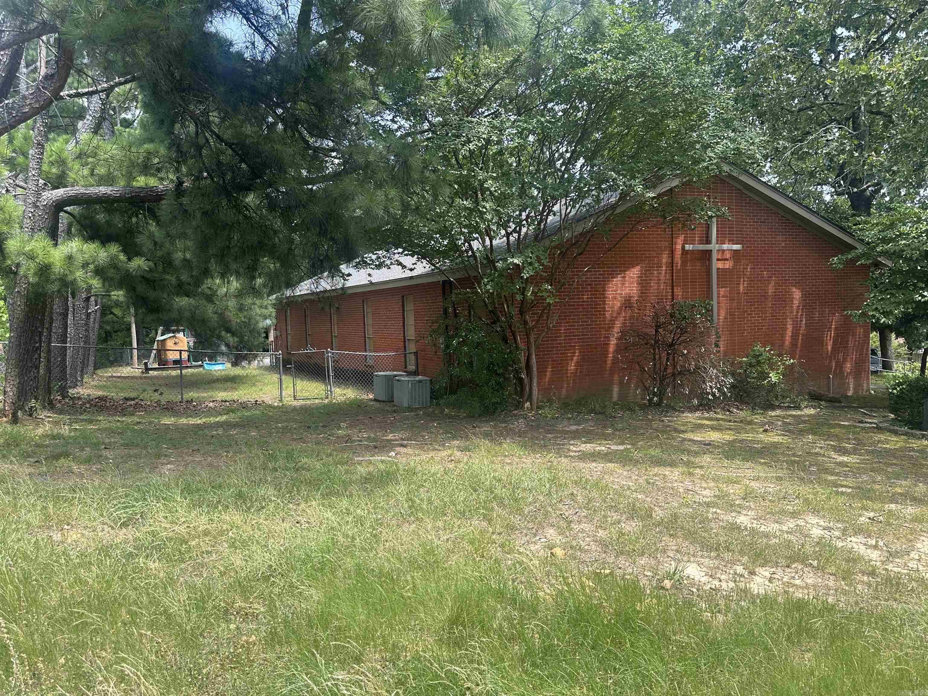 2019 Watt St Property Photo 2