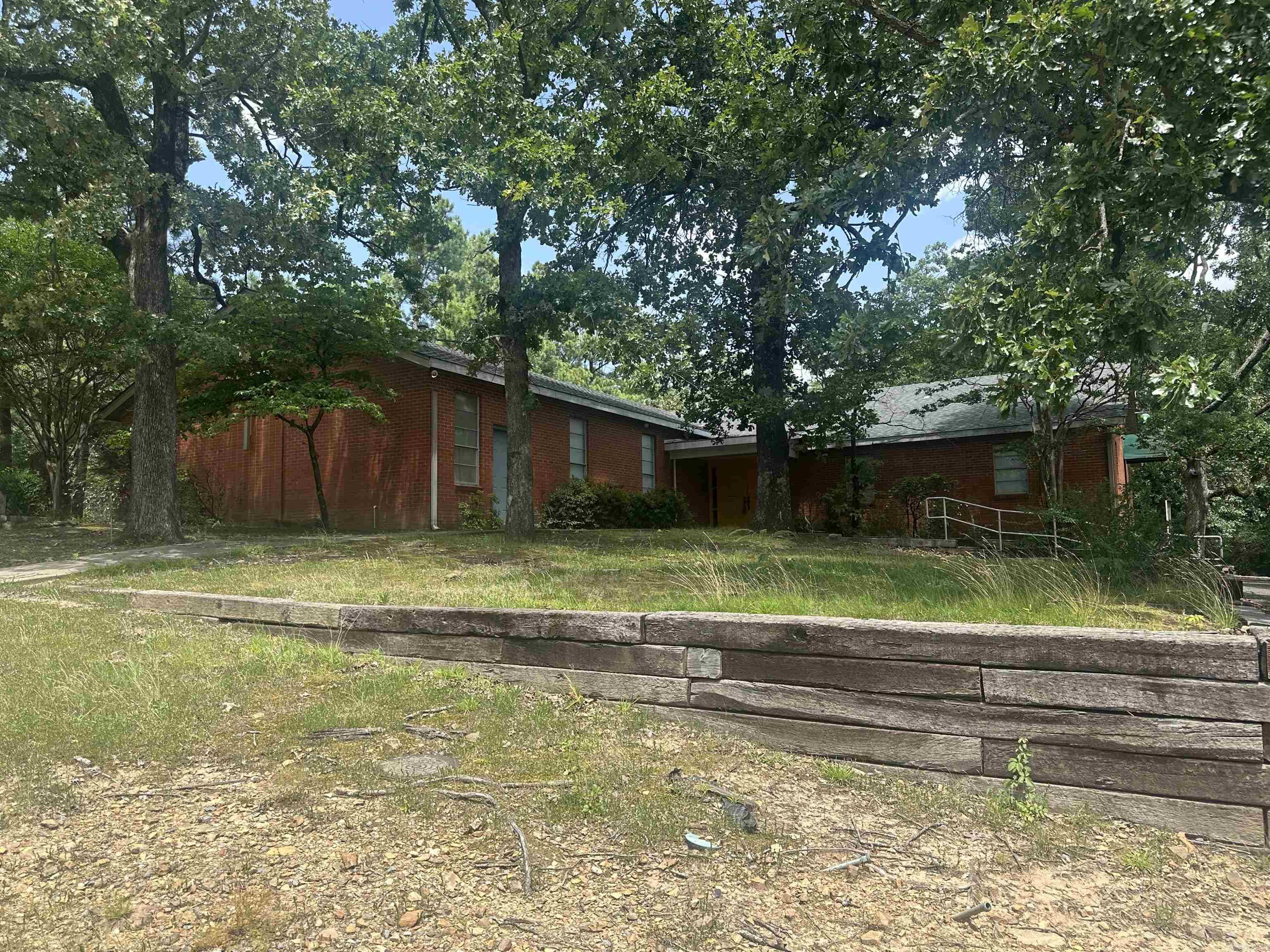 2019 Watt St Property Photo 3