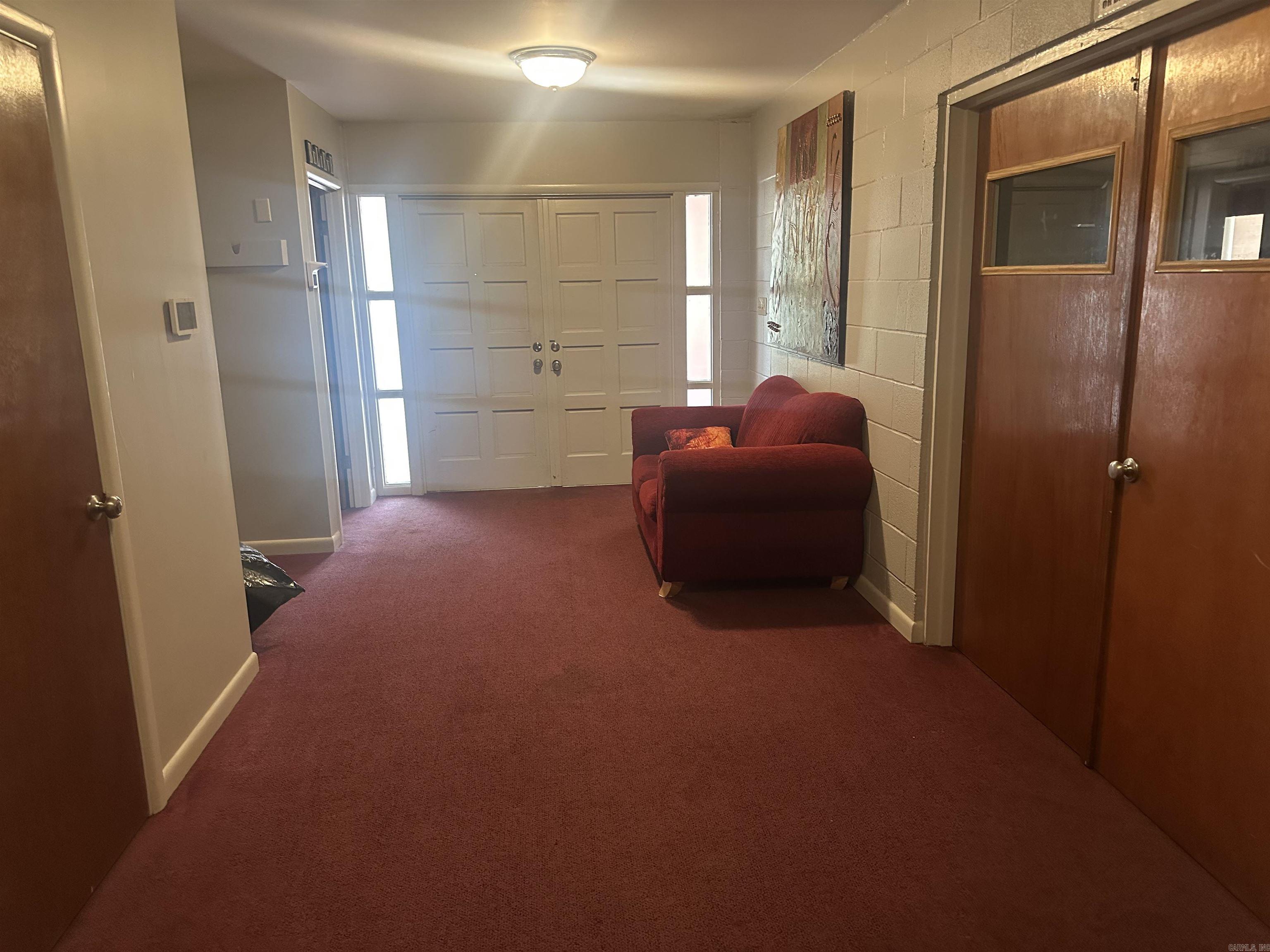 2019 Watt St Property Photo 7
