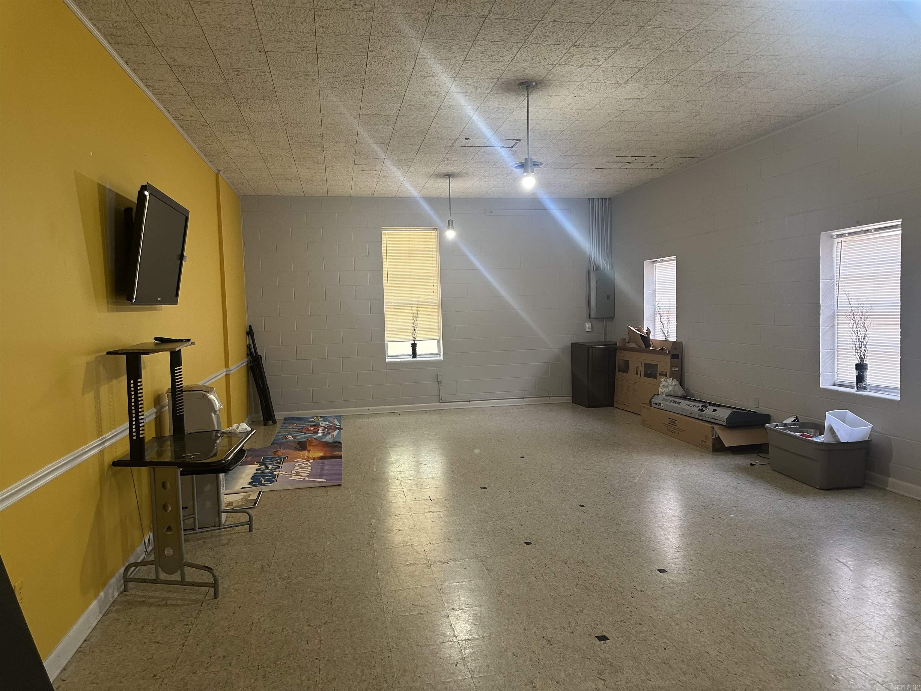 2019 Watt St Property Photo 15