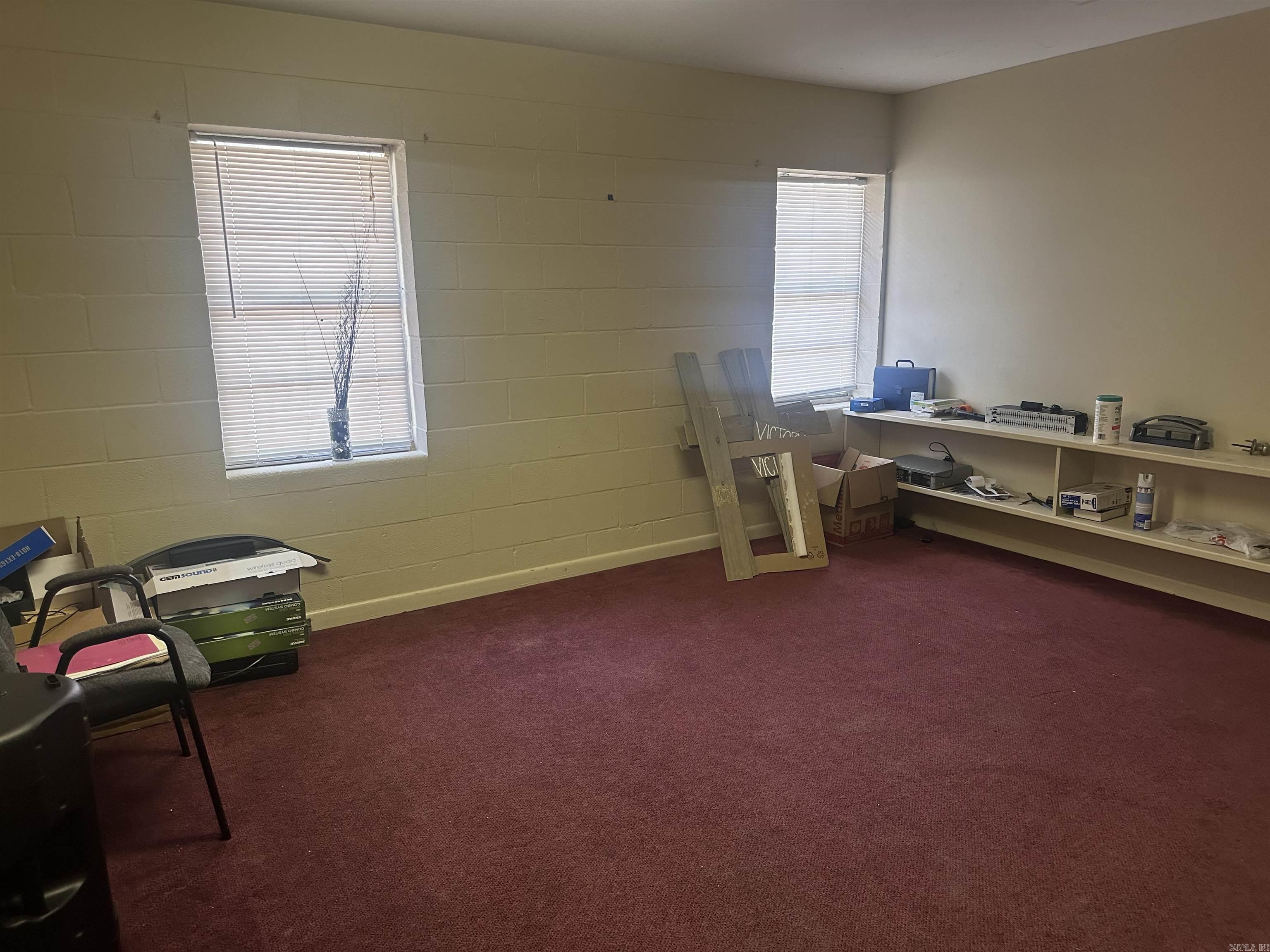 2019 Watt St Property Photo 18