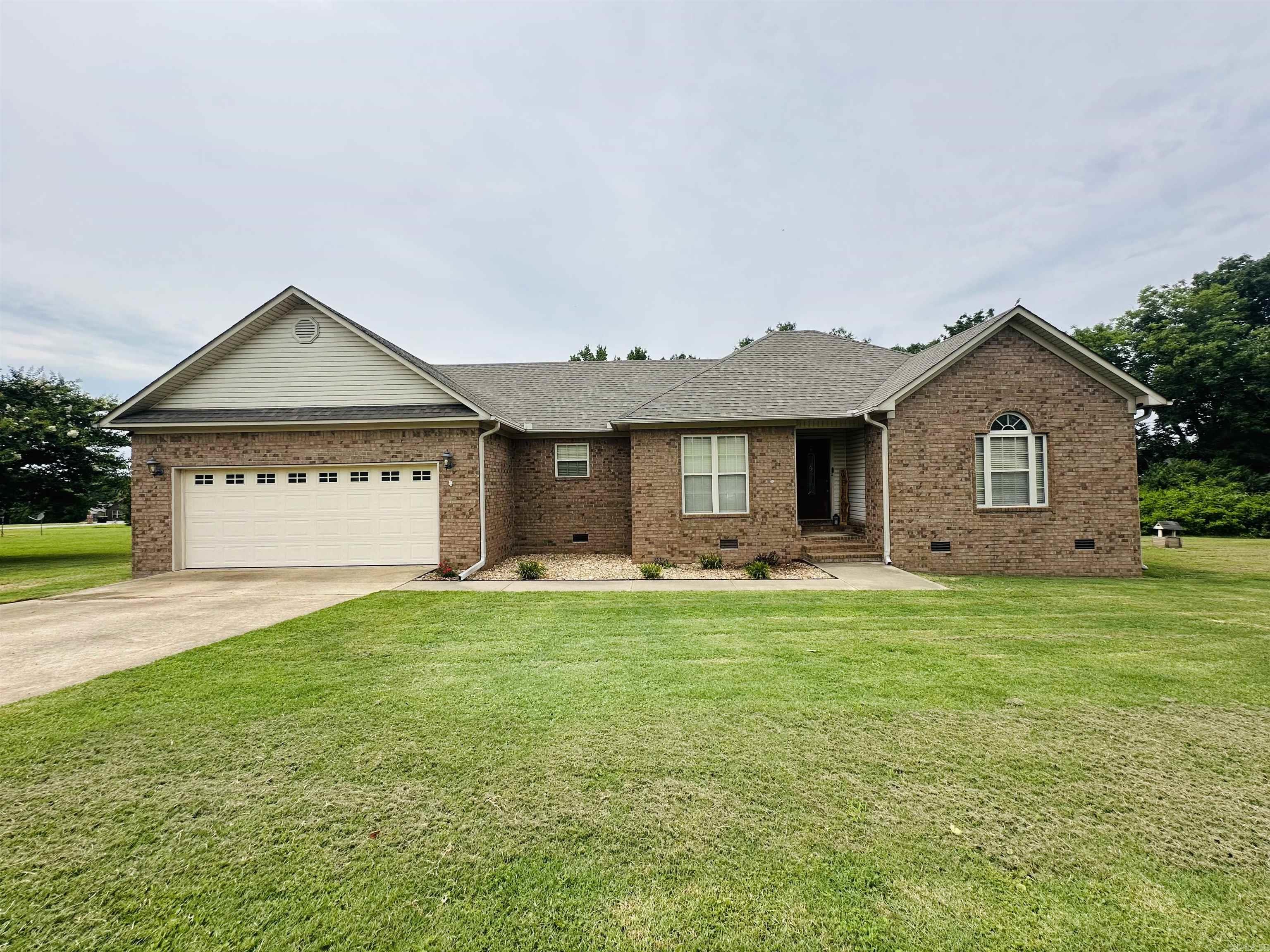 106 Martha Jean Lane