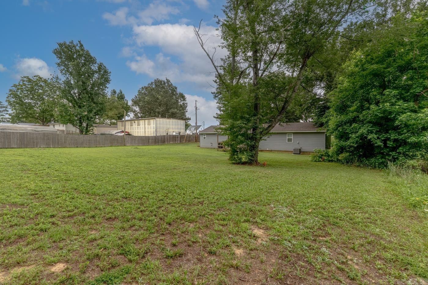 99 County Road 960 Property Photo 33