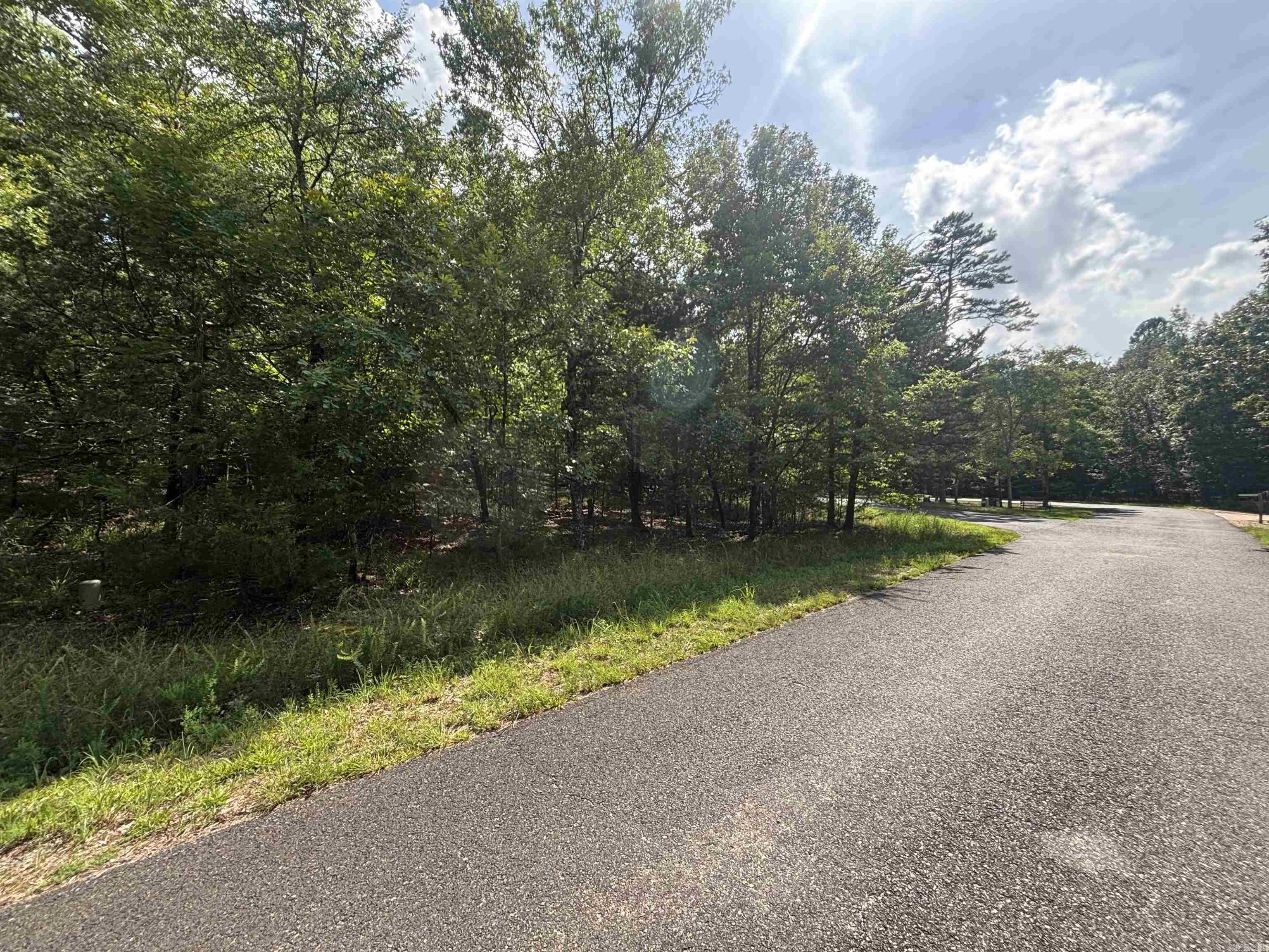 19 Campeon Ln Property Photo 4