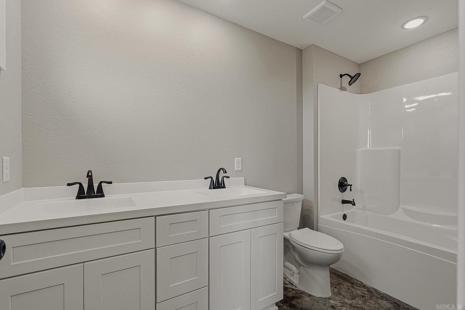 1011 Sixth Property Photo 11