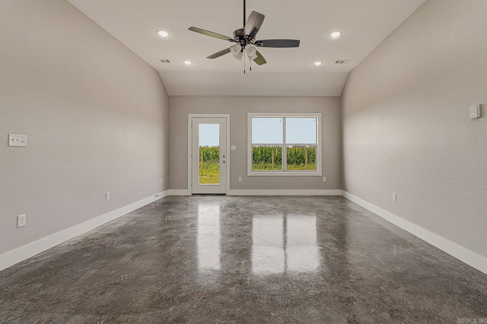 1011 Sixth Property Photo 19