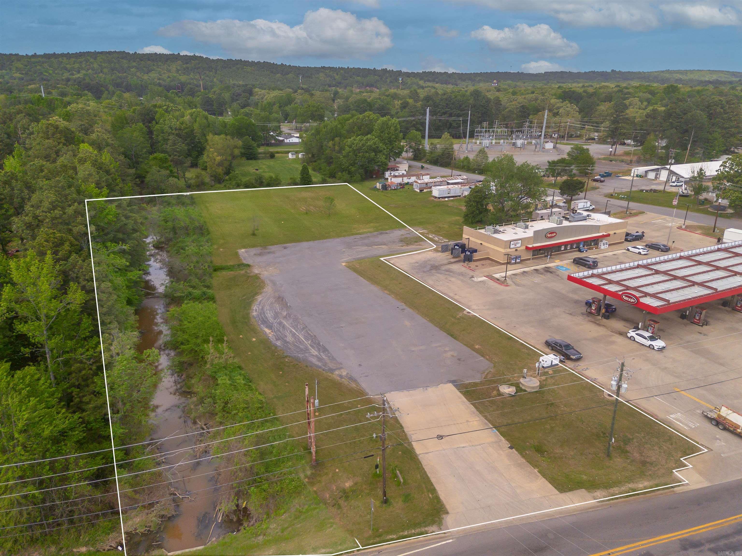 21600 N Highway 365 Property Photo 2