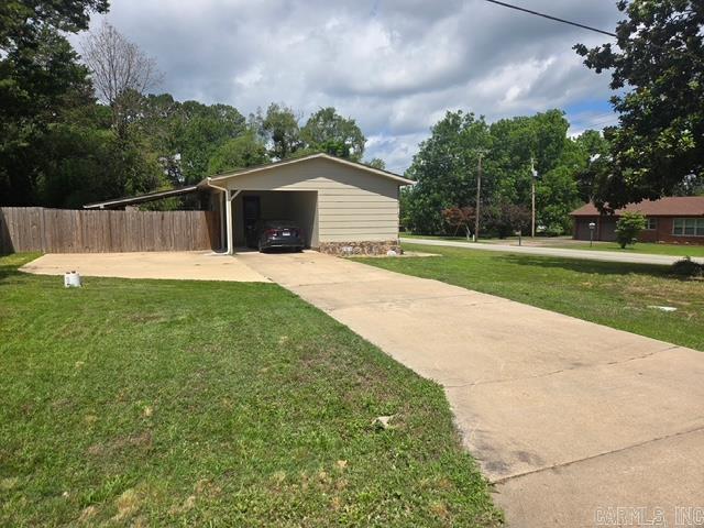 1201 W Front Street Property Photo 4