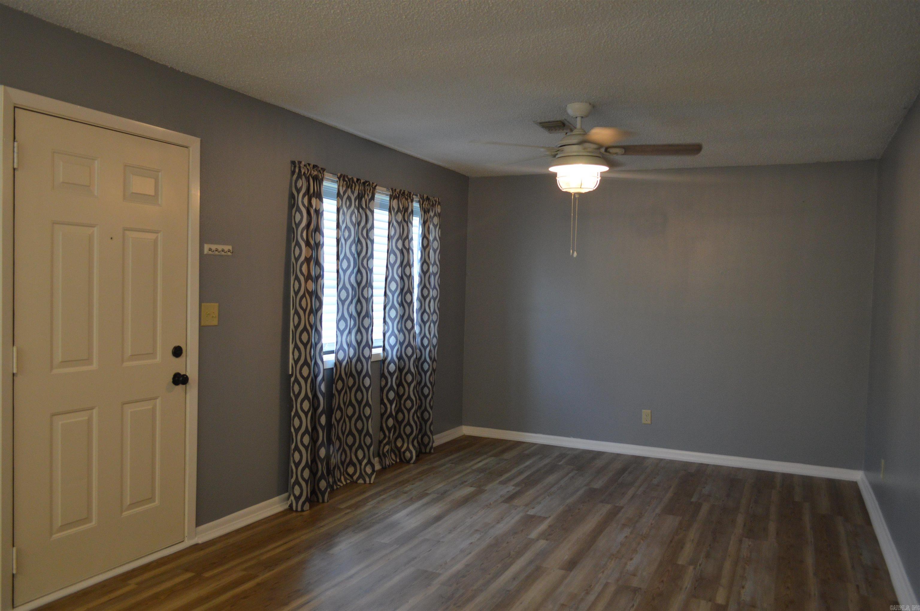 1201 W Front Street Property Photo 6