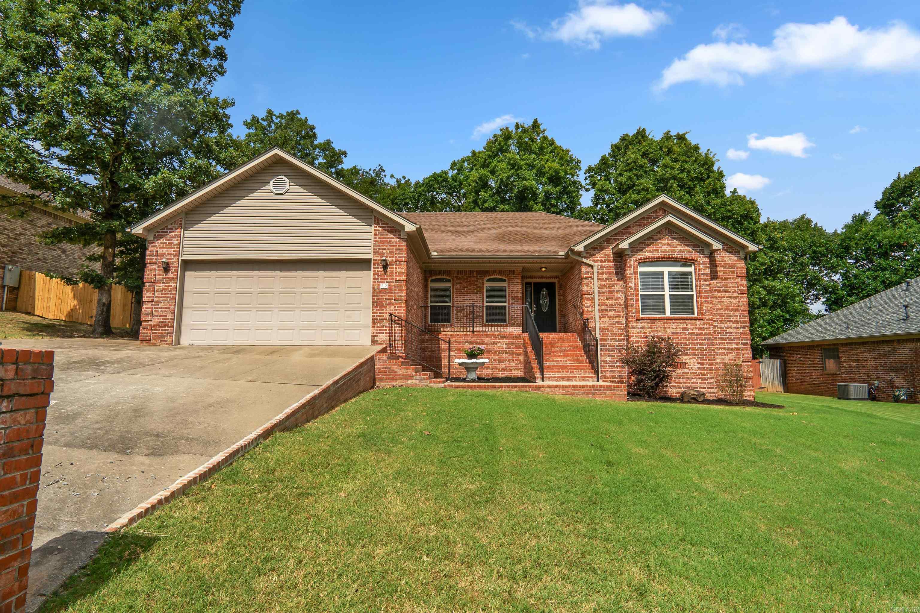 22 Pecan Lane Property Photo 1