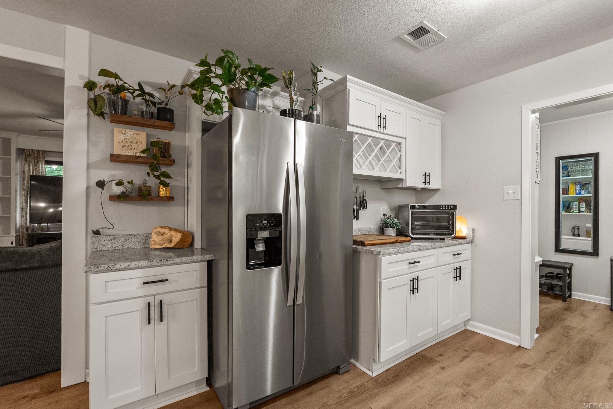 11 Stagecoach Road Property Photo 14