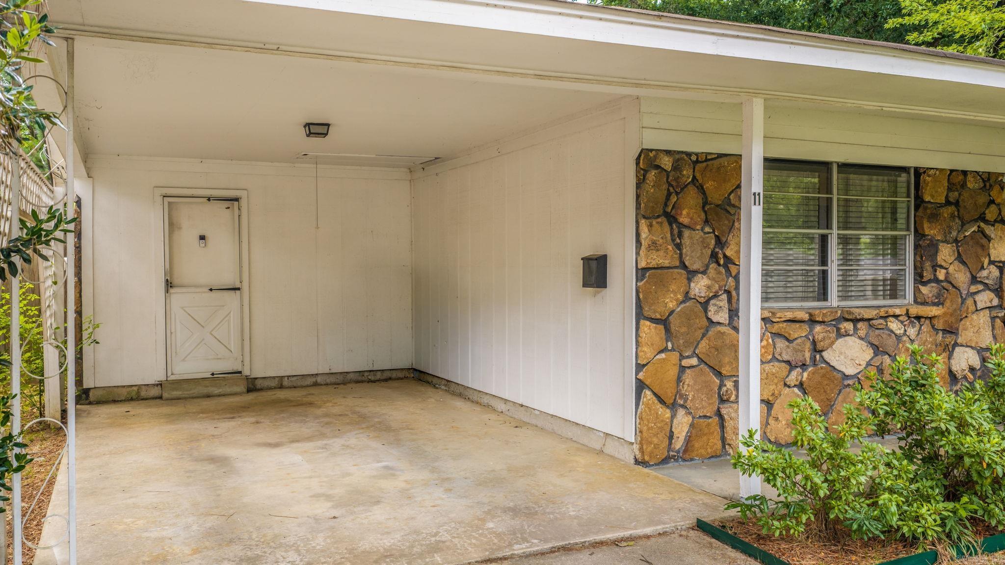 11 Stagecoach Road Property Photo 28