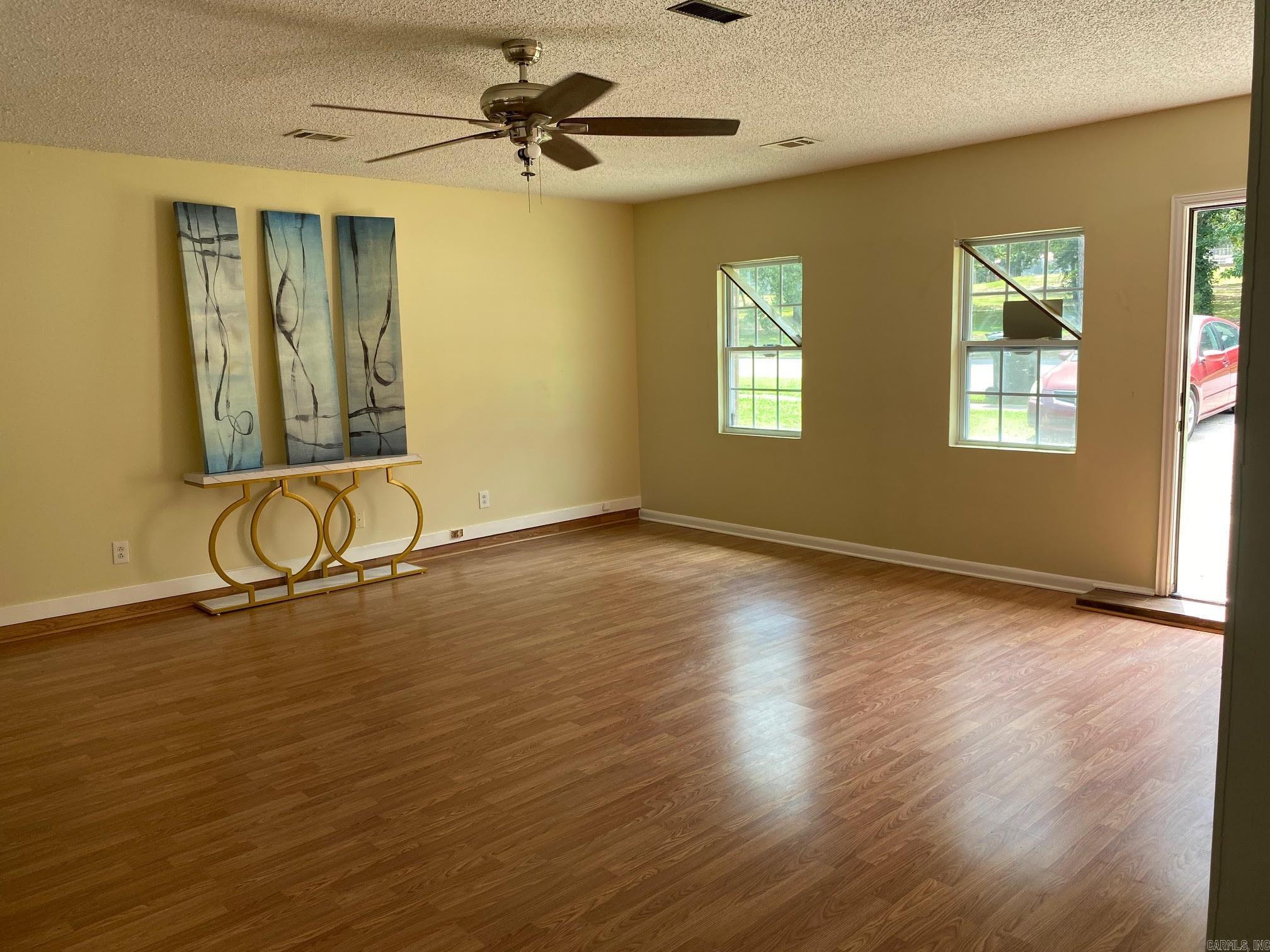 1407 Cleveland Property Photo 15