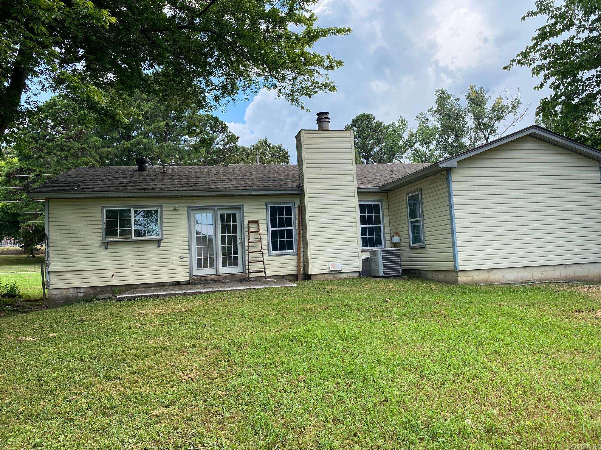 1407 Cleveland Property Photo 18