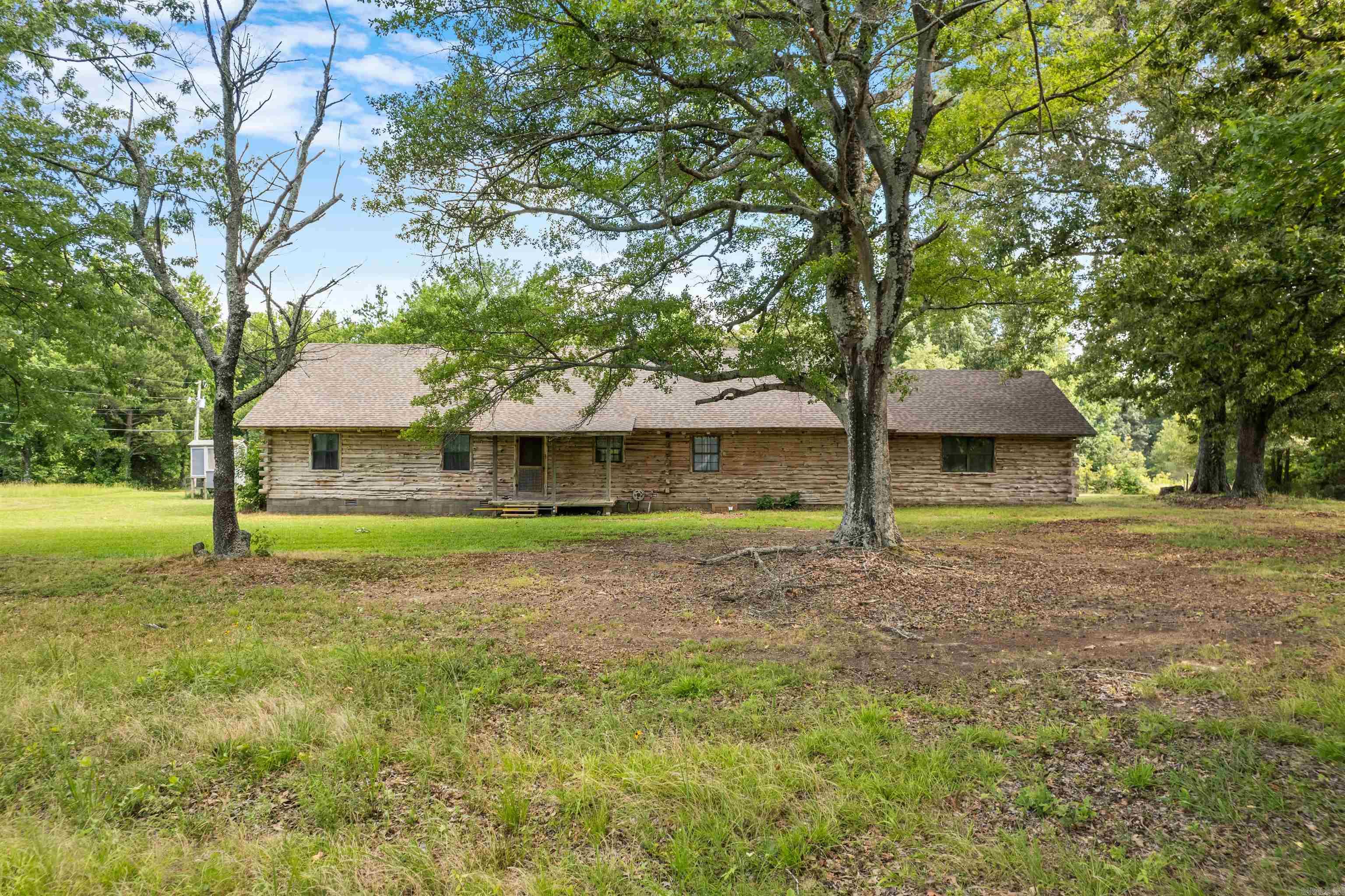 619 Pickthorne Road Property Photo 1