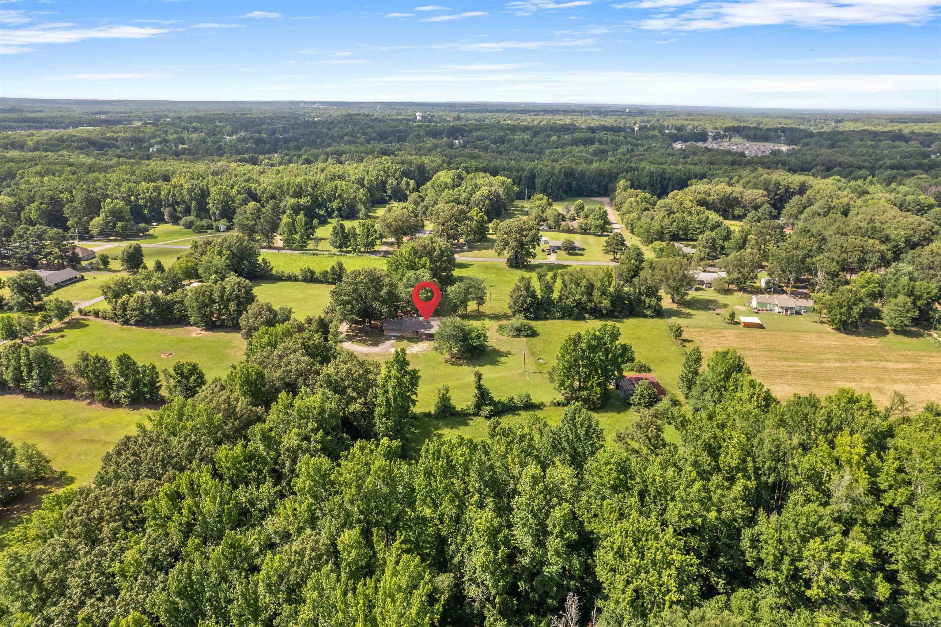 619 Pickthorne Road Property Photo 8