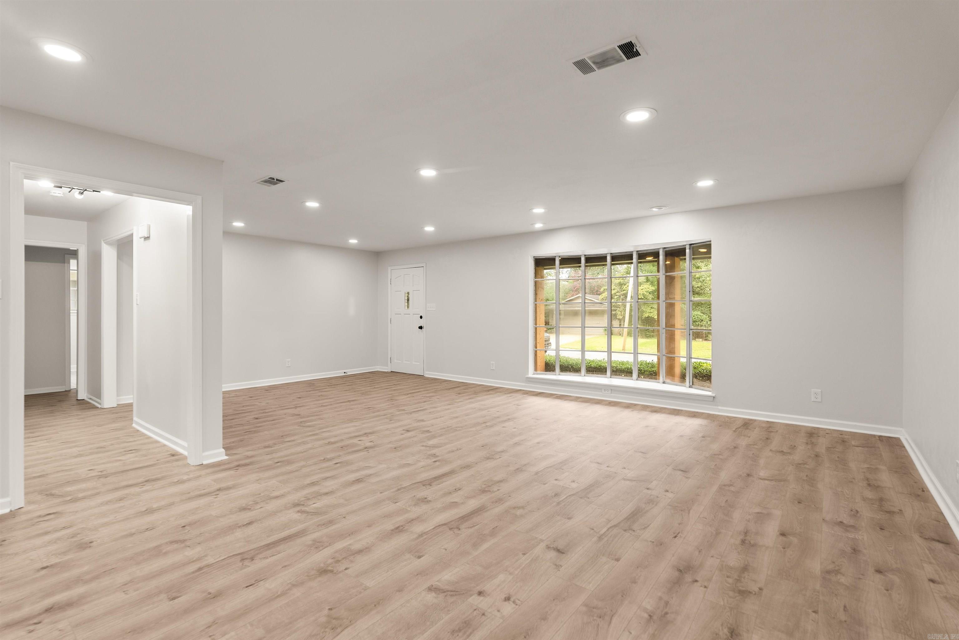 7618 Choctaw Road Property Photo 3