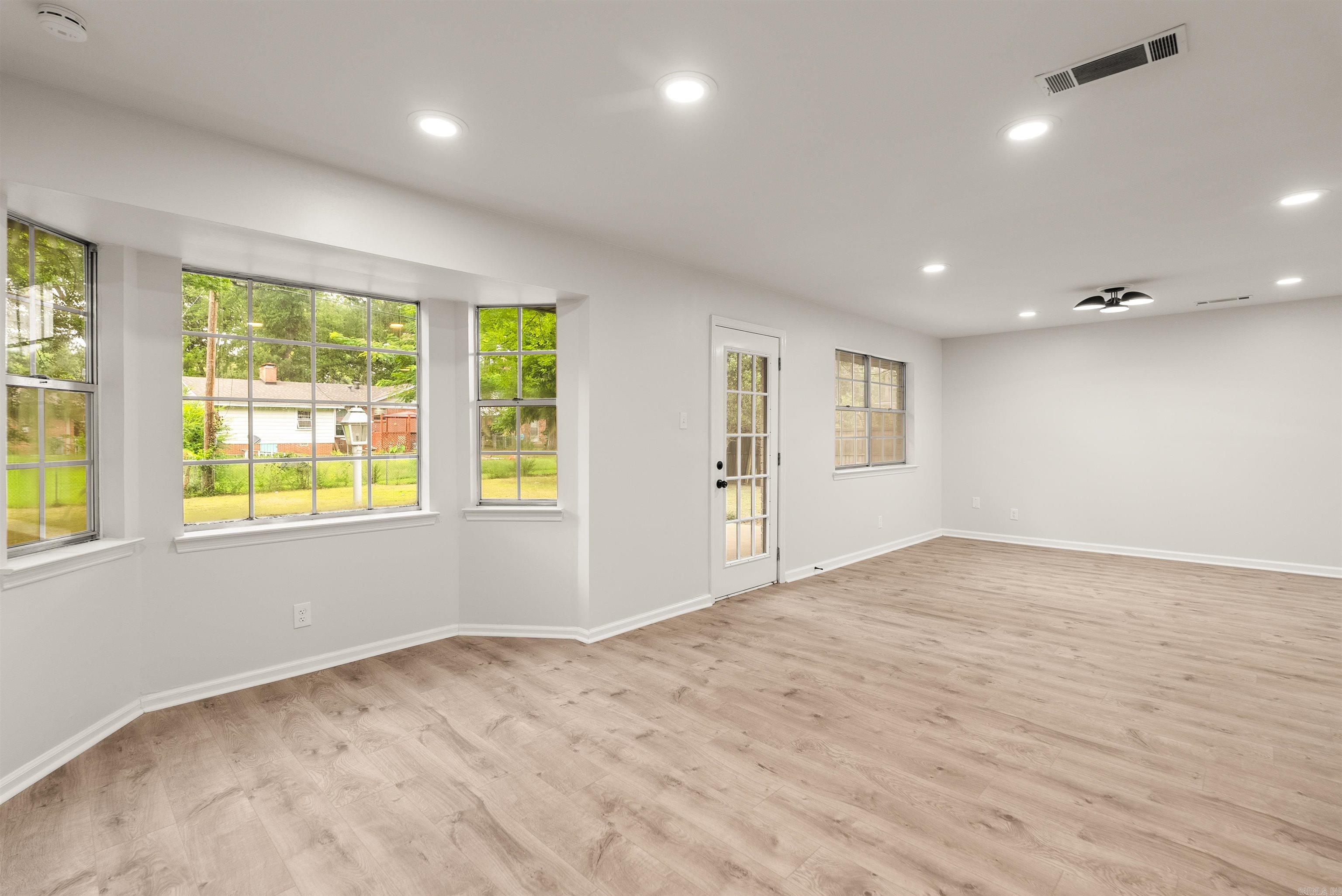7618 Choctaw Road Property Photo 8