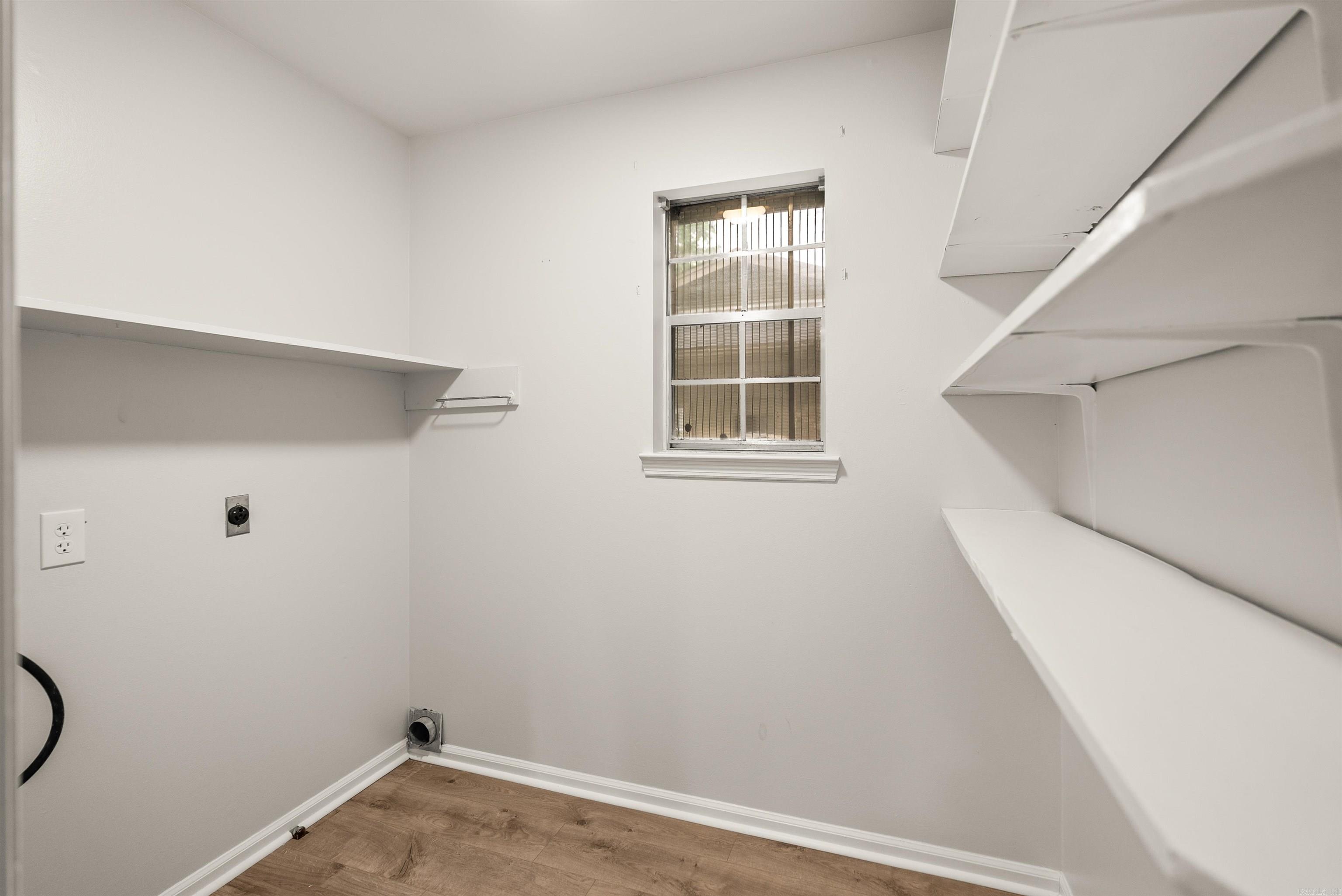 7618 Choctaw Road Property Photo 9