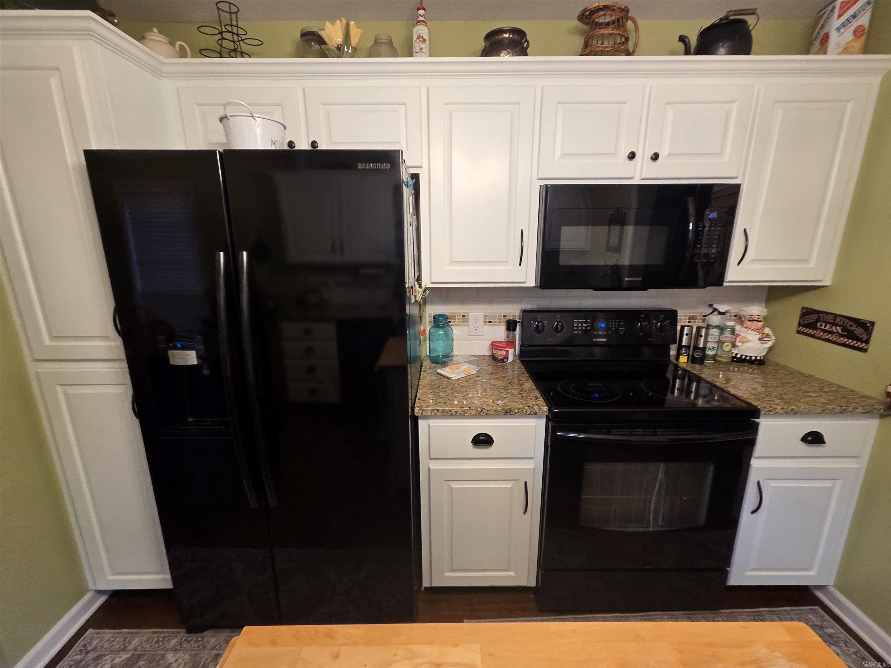 605 Live Oak Drive Property Photo 19