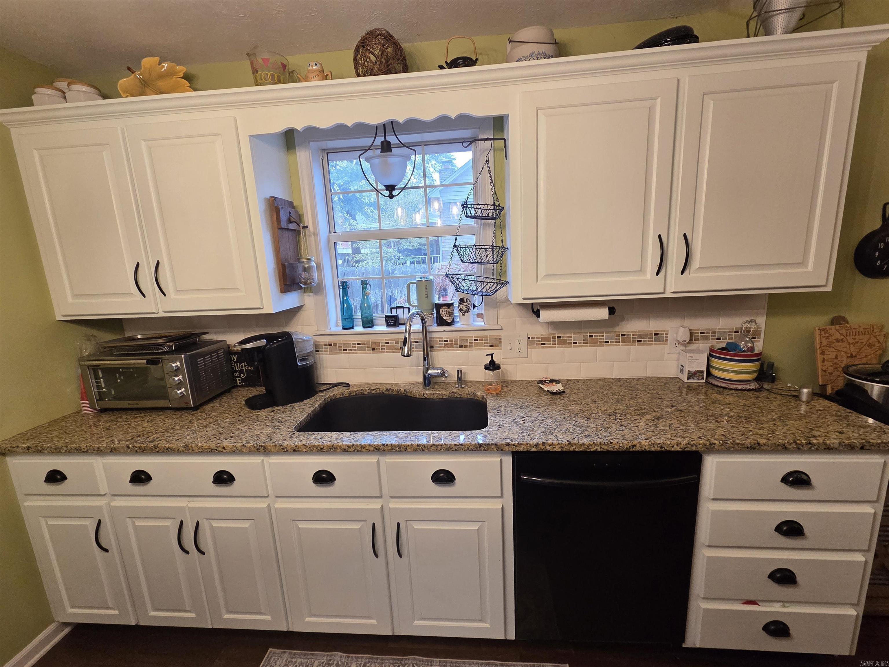 605 Live Oak Drive Property Photo 20