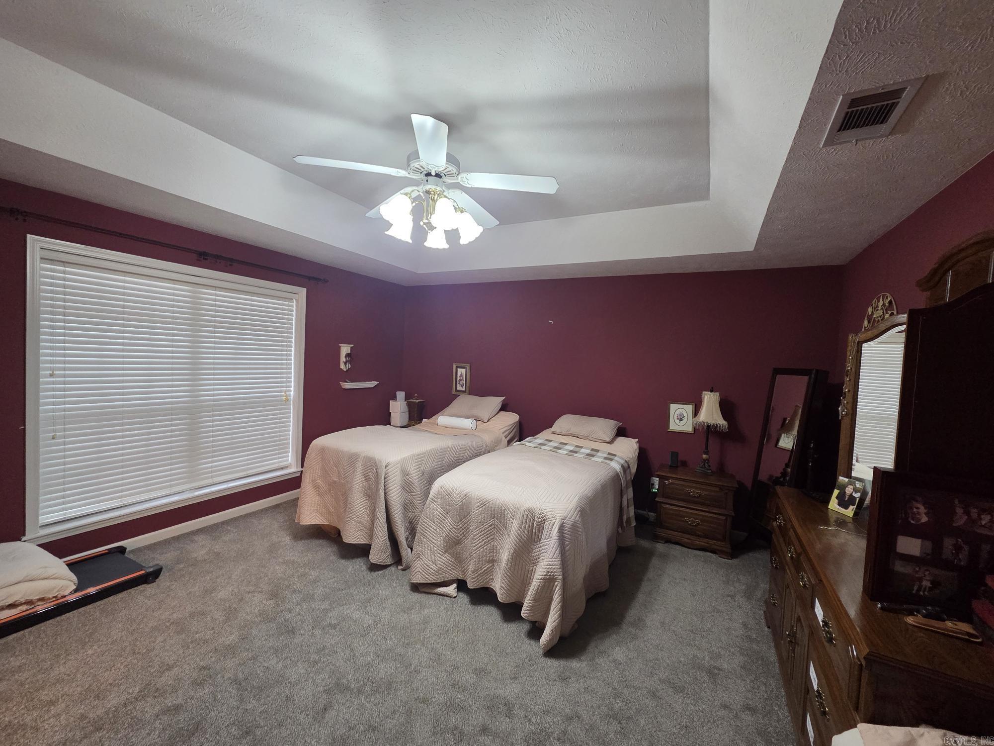 605 Live Oak Drive Property Photo 26