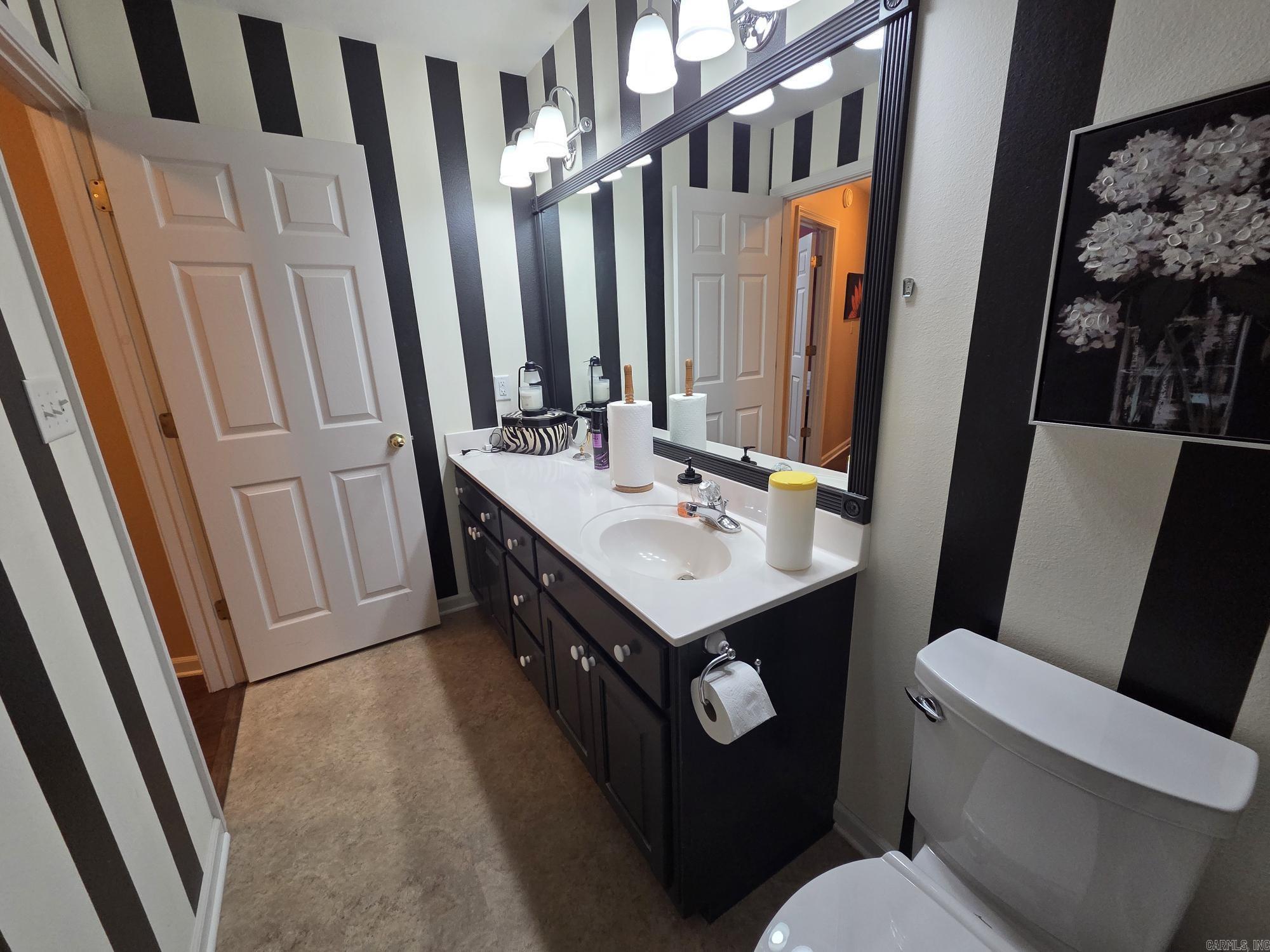 605 Live Oak Drive Property Photo 35