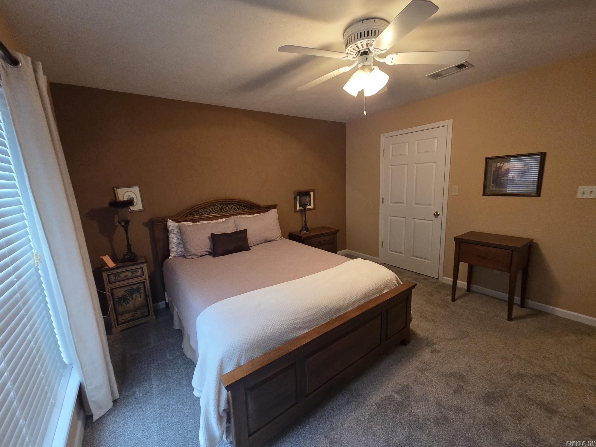 605 Live Oak Drive Property Photo 40