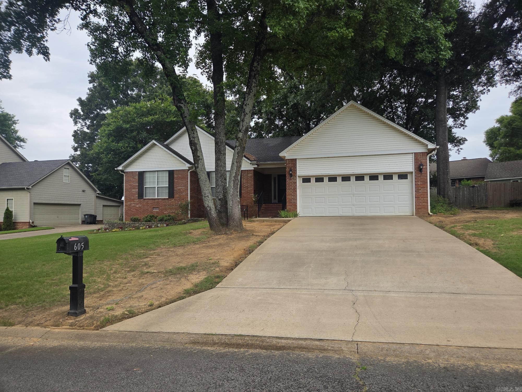 605 Live Oak Drive Property Photo 45