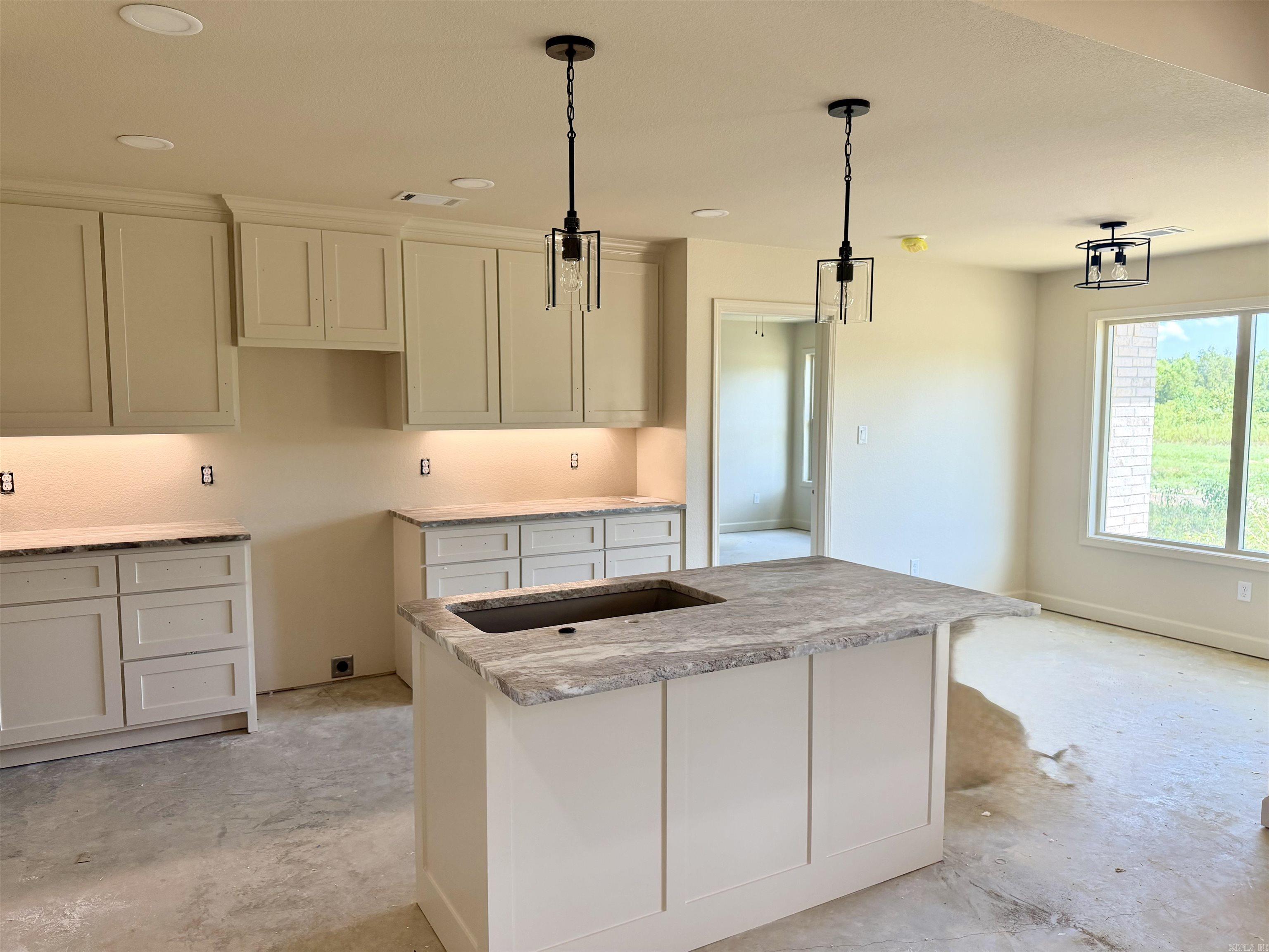 1088 Duke Drive Property Photo 3