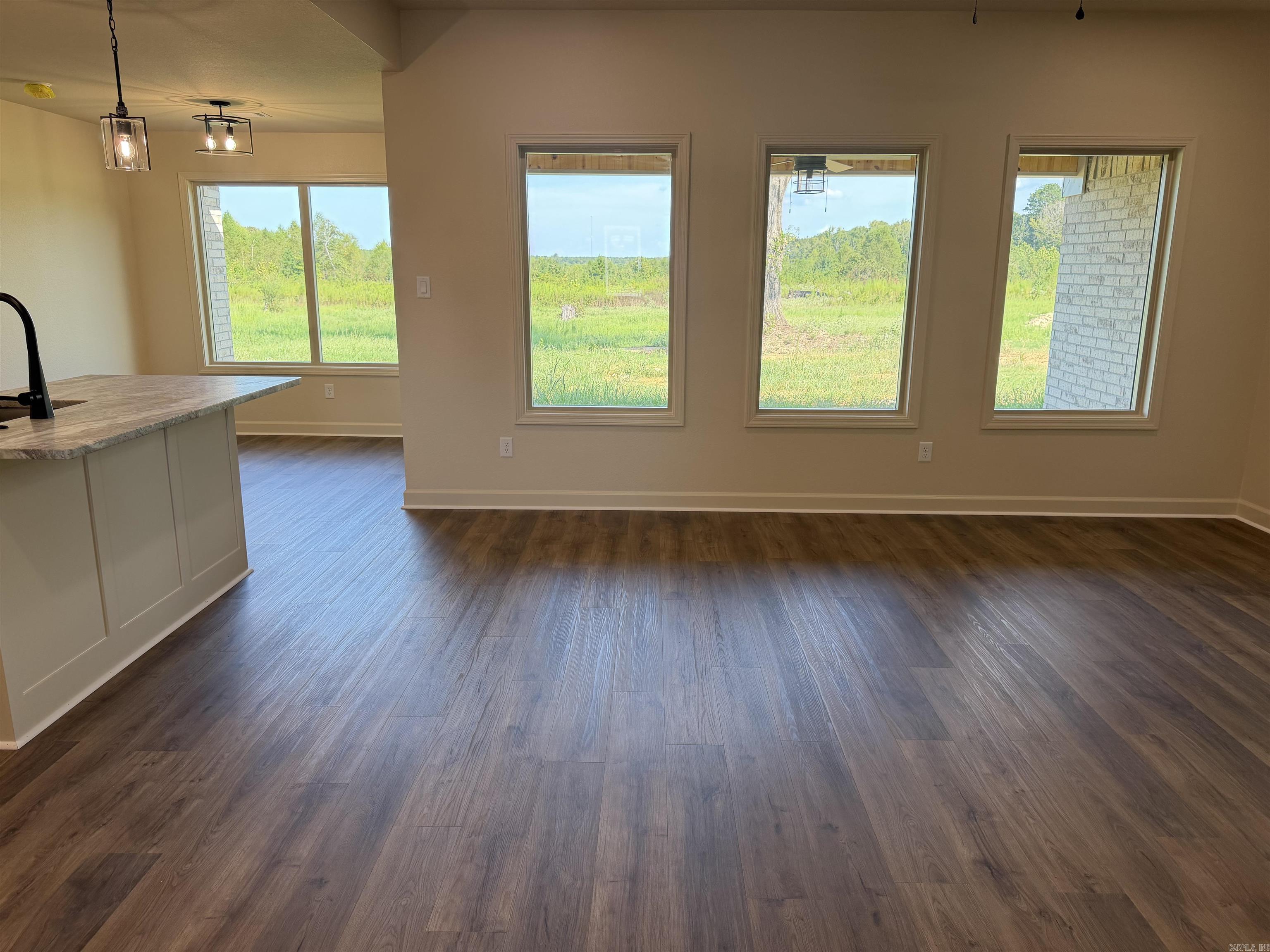 1088 Duke Drive Property Photo 3