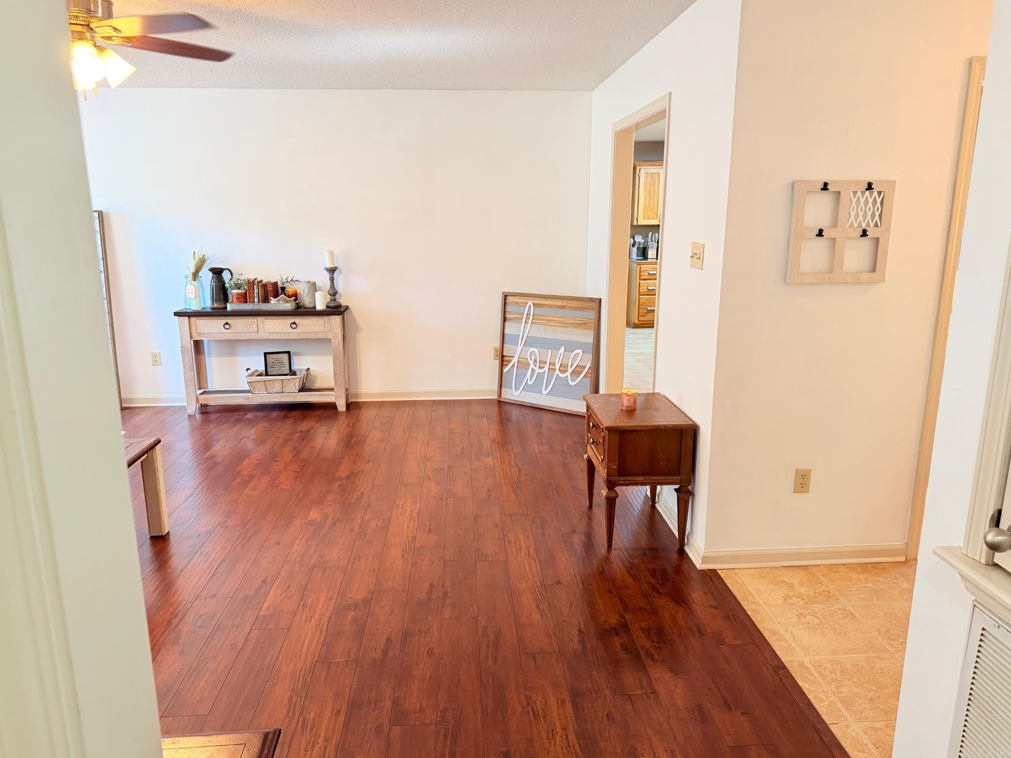 15825 Childress Road Property Photo 6