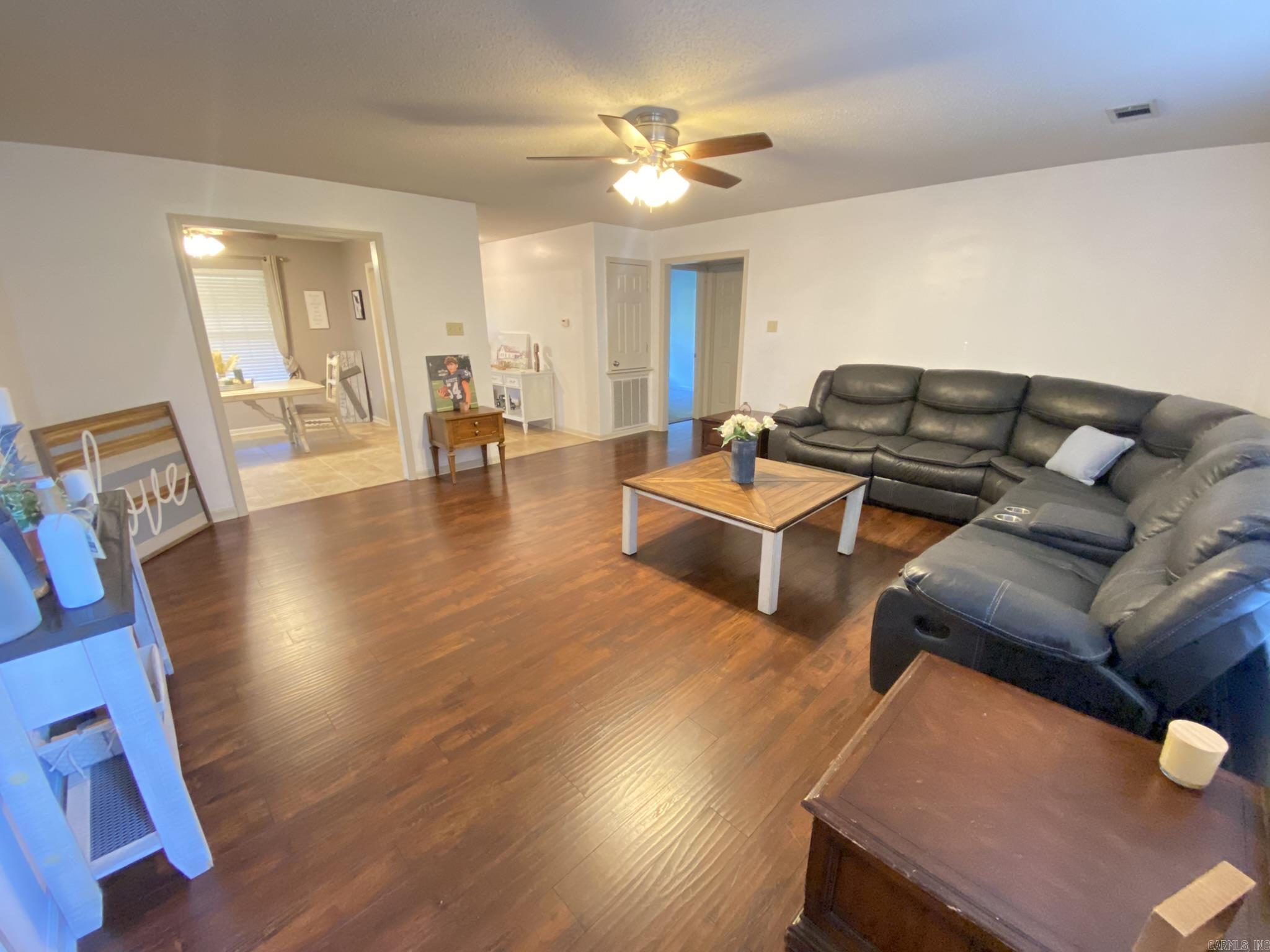 15825 Childress Road Property Photo 9