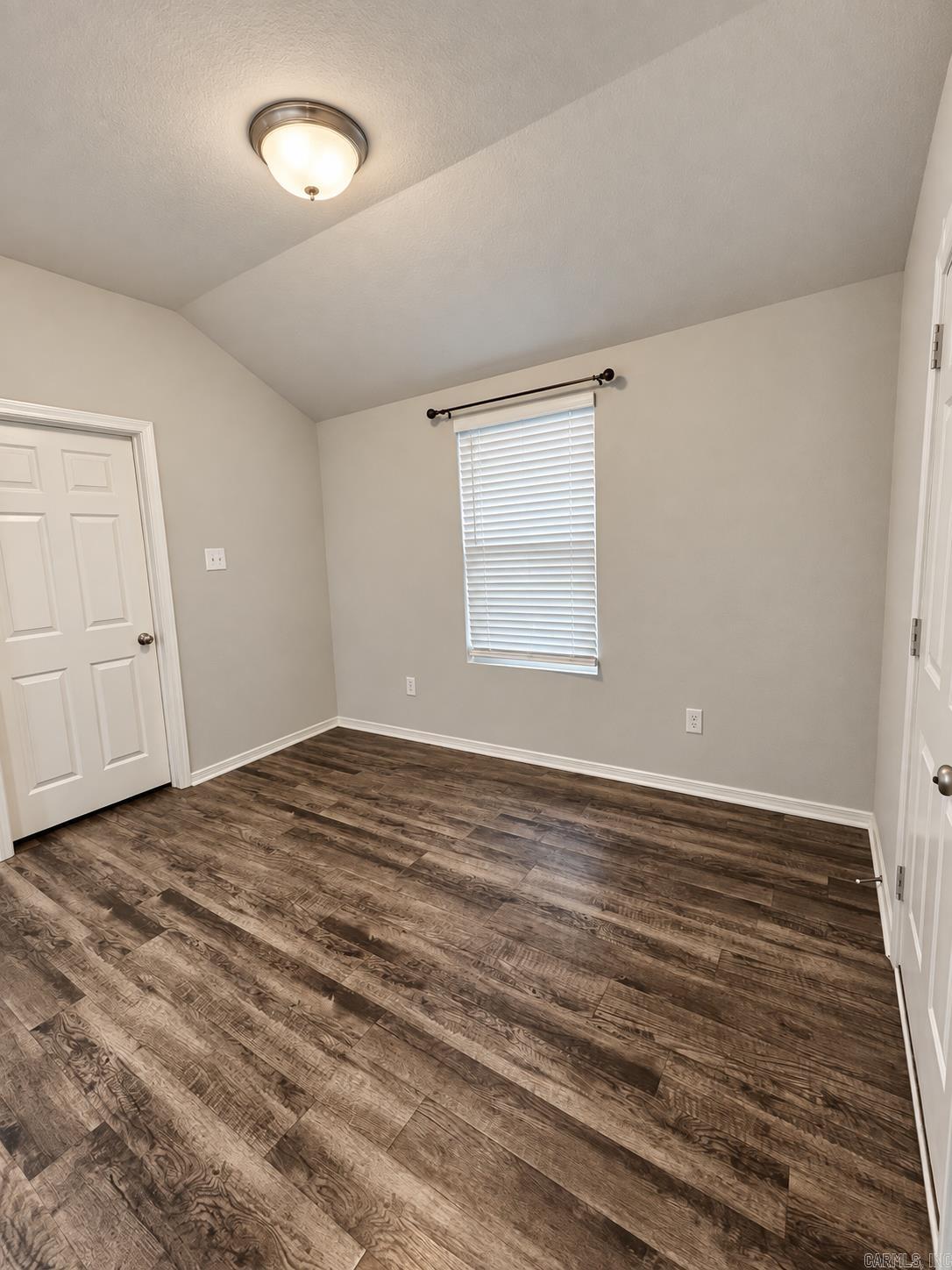 6169 Saddle Hill Dr Property Photo 8